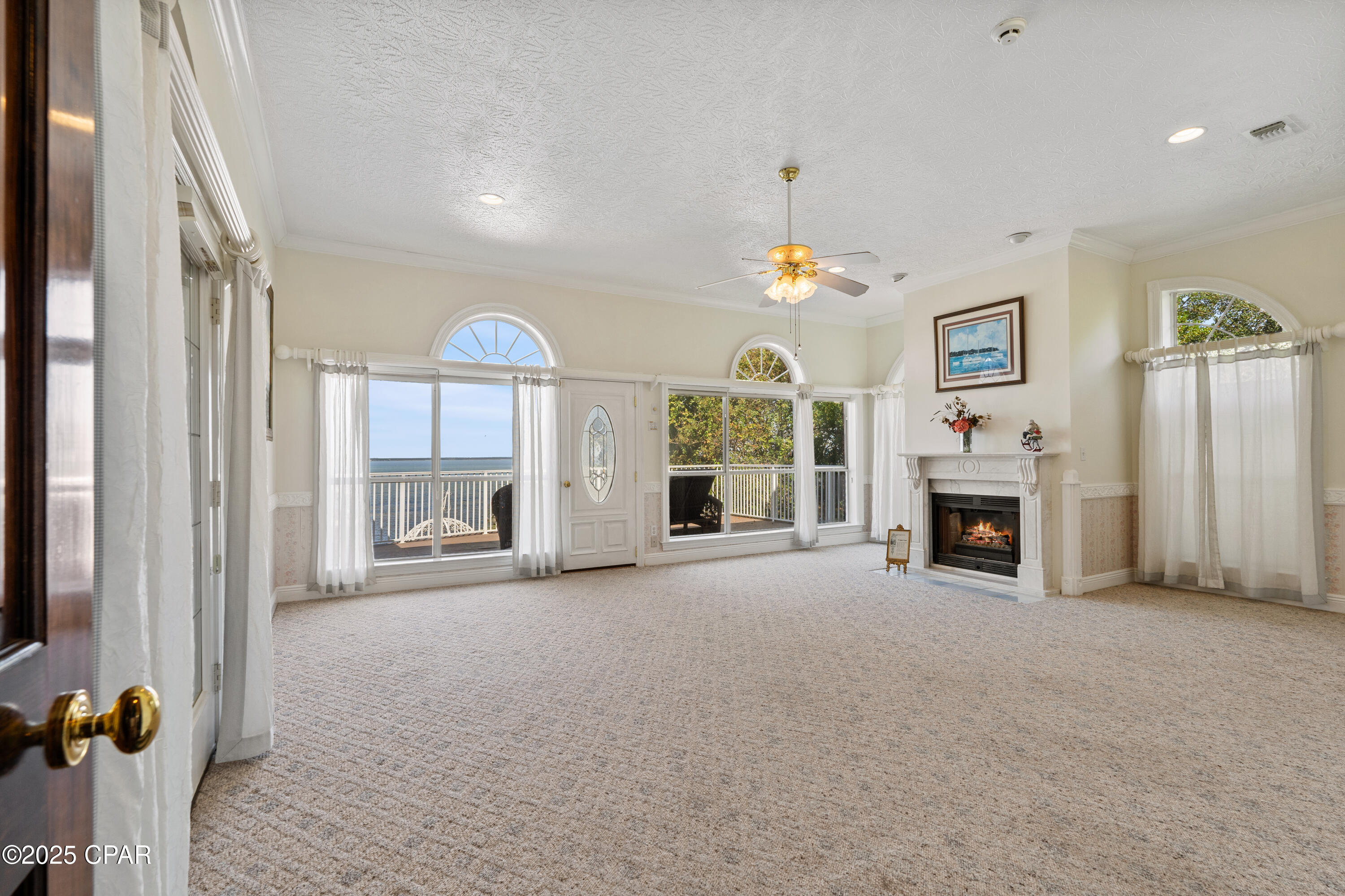 Image 45 For 364 Walton Way