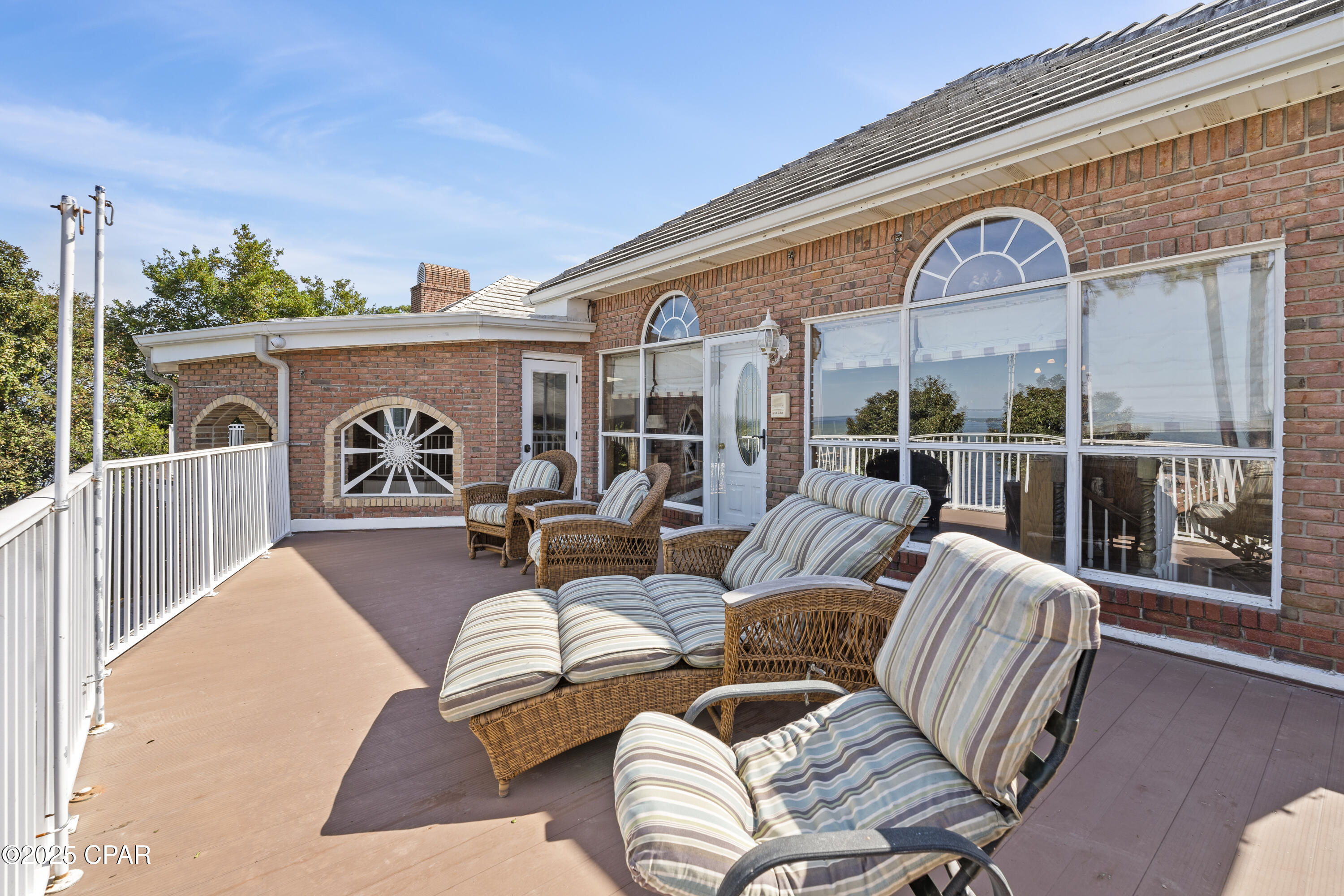 Image 56 For 364 Walton Way