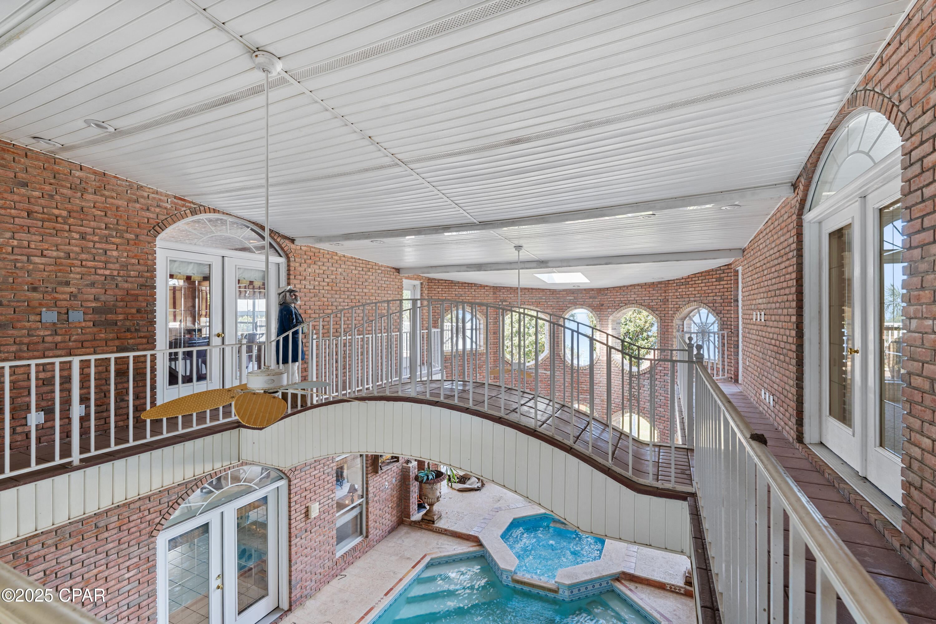 Image 61 For 364 Walton Way