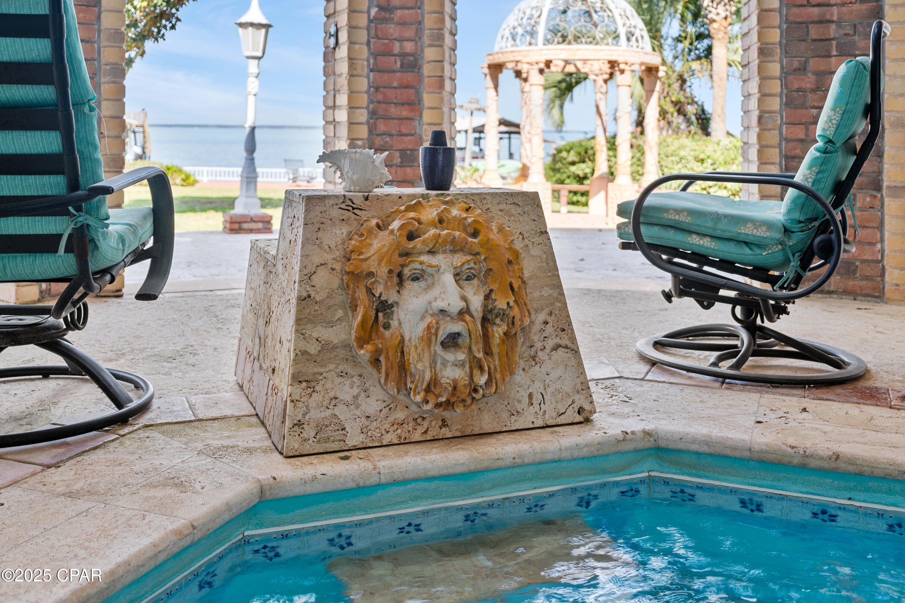 Image 63 For 364 Walton Way