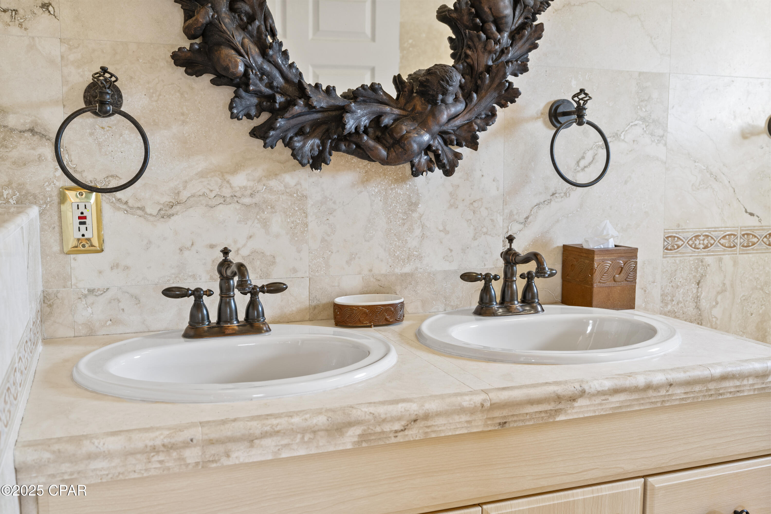 Image 70 For 364 Walton Way