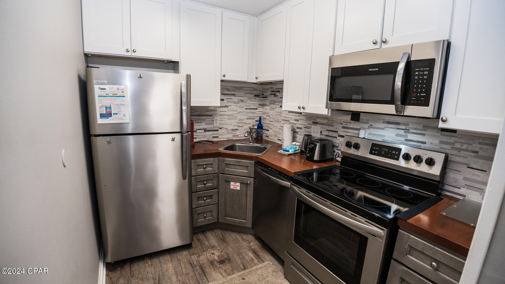 Image 12 For 17462 Front Beach Road 21c