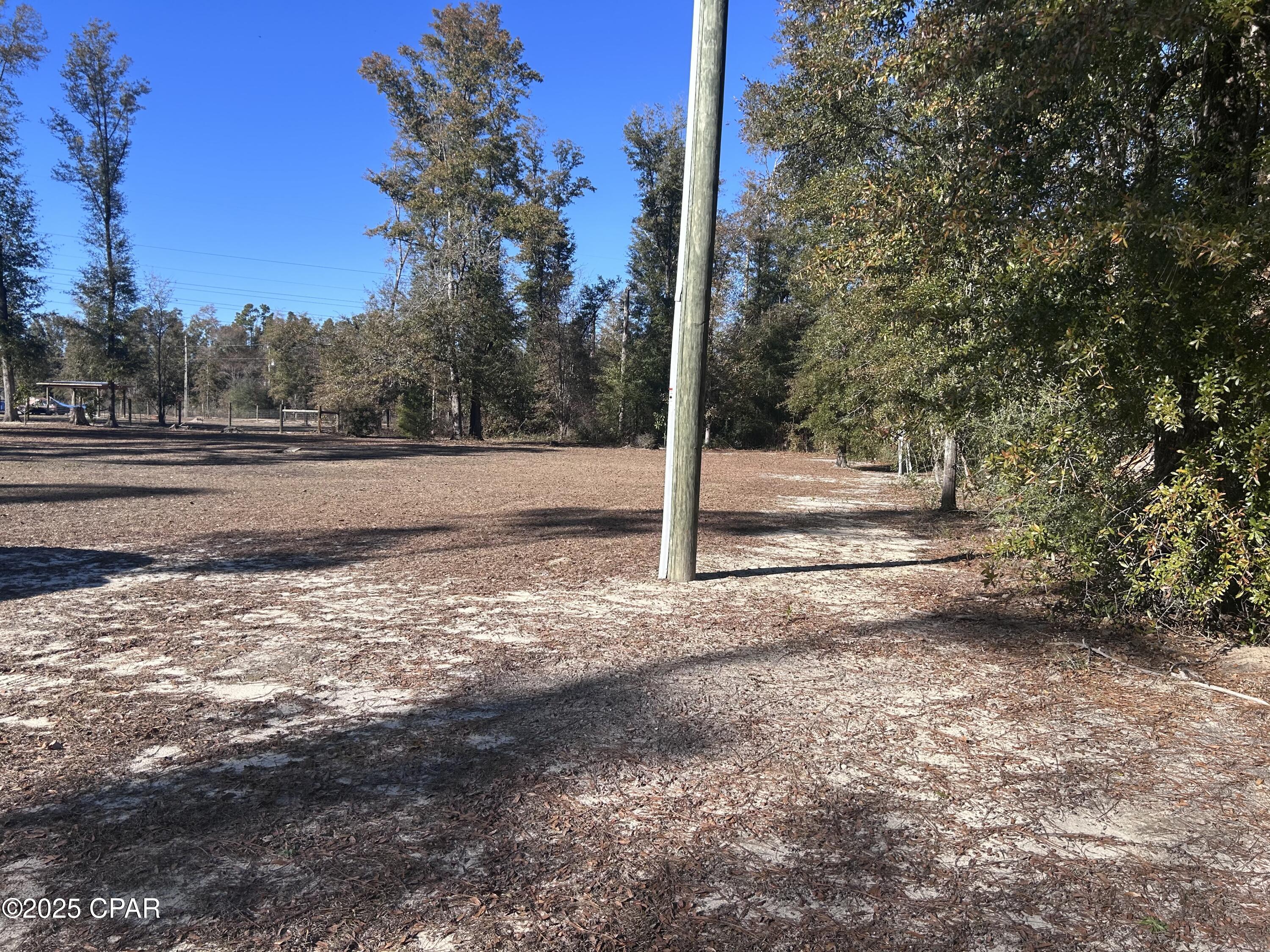 Image 4 For 12221 Glenwood Road