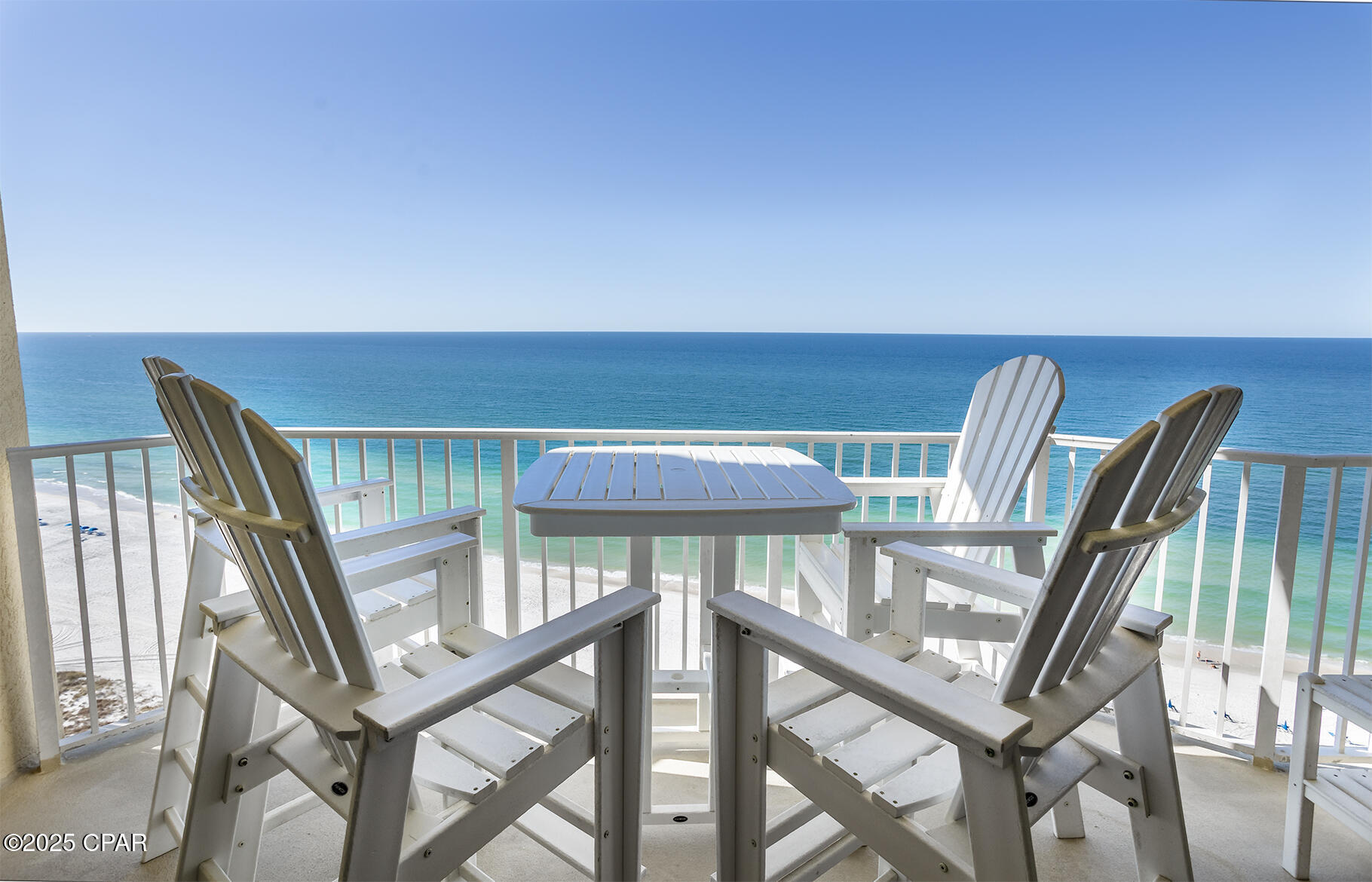 Listing photo id 1 for 9450 Thomas Drive 1702b