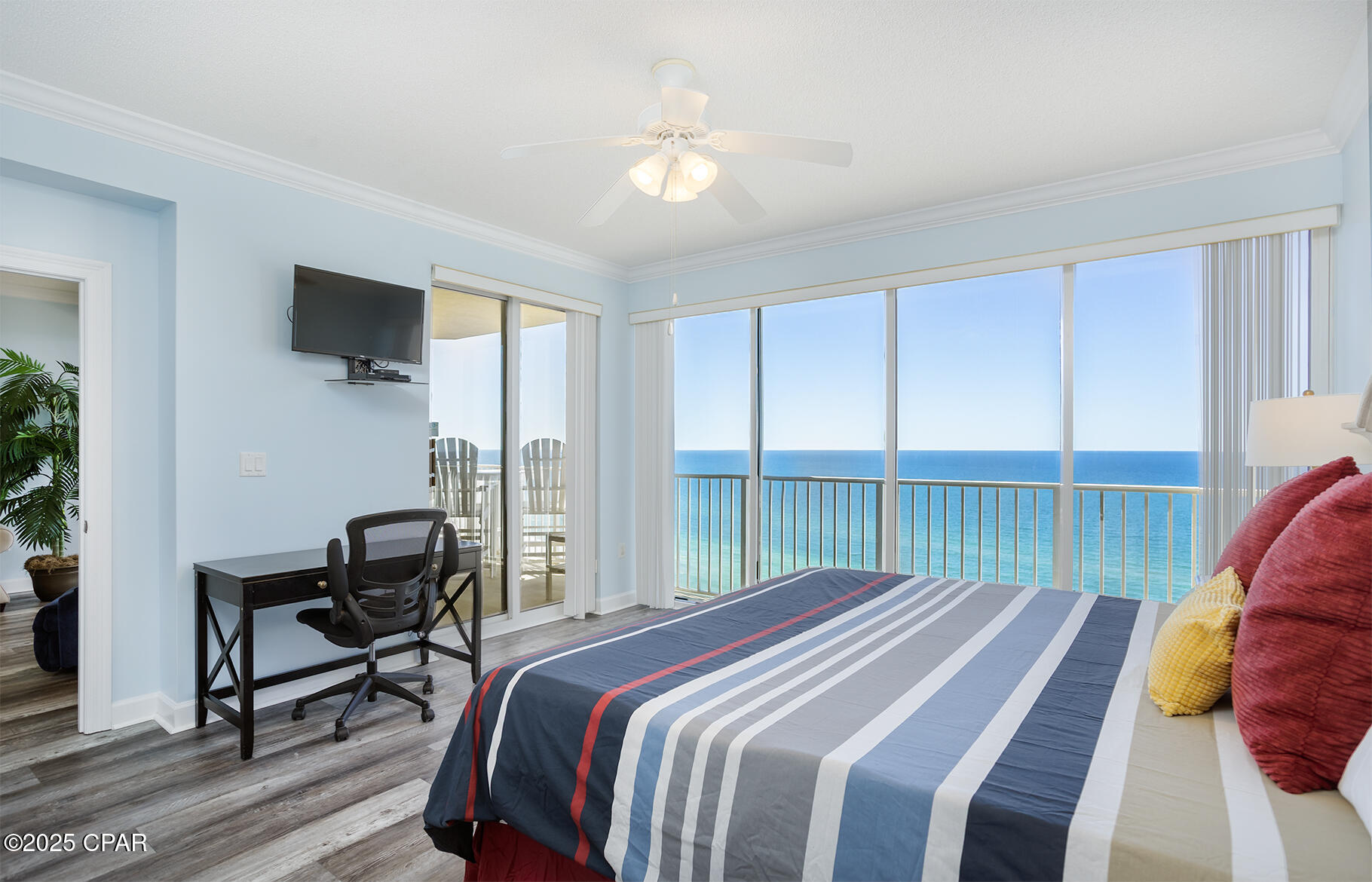 Image 19 For 9450 Thomas Drive 1702b