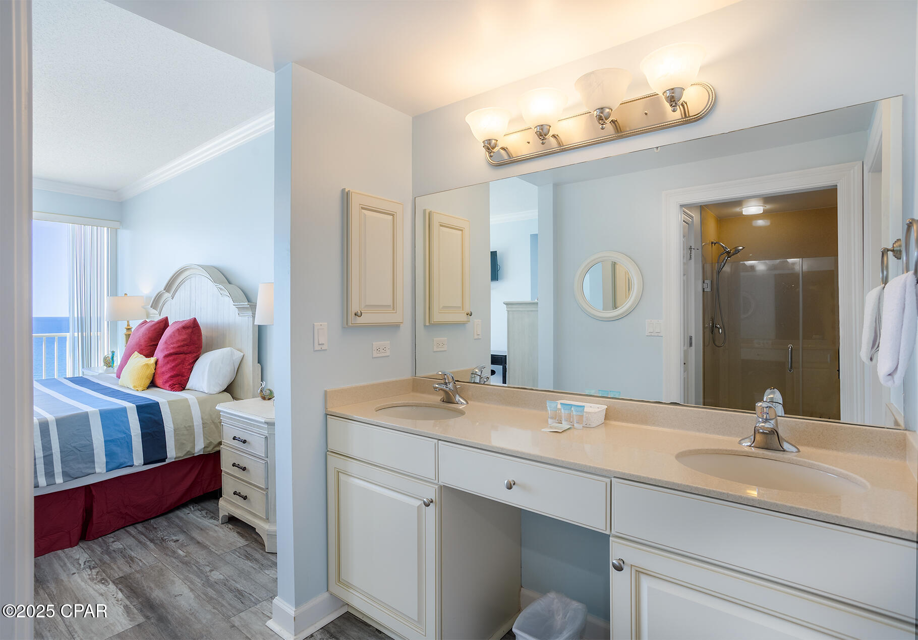 Image 21 For 9450 Thomas Drive 1702b