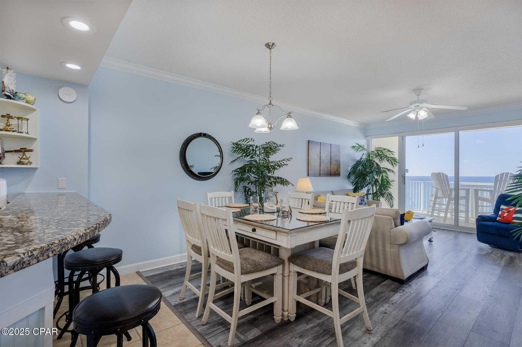 Listing photo id 5 for 9450 Thomas Drive 1702b