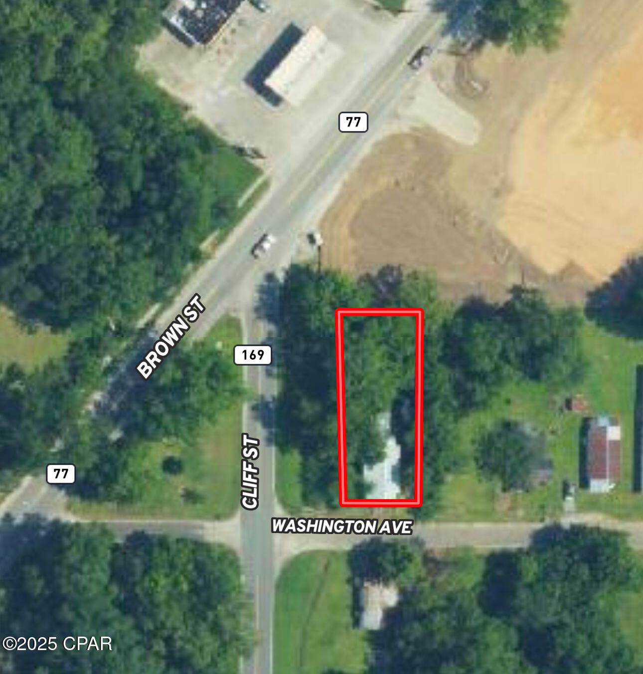 Homes for sale in Graceville, FL | 1012 Washington Ave, Graceville, FL 32440 | MLS# 767429