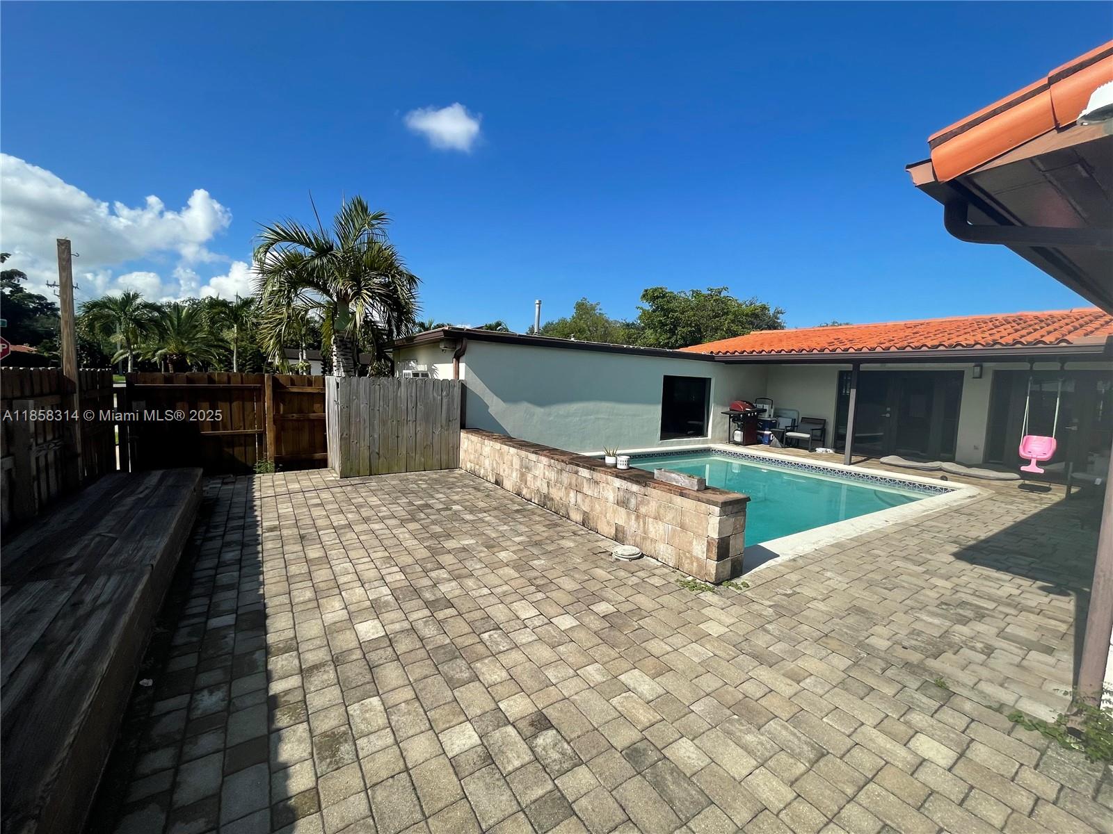 Homes for sale in Miami Springs, FL | 801 Oriole Ave, Miami Springs, FL 33166 | MLS# A11858314