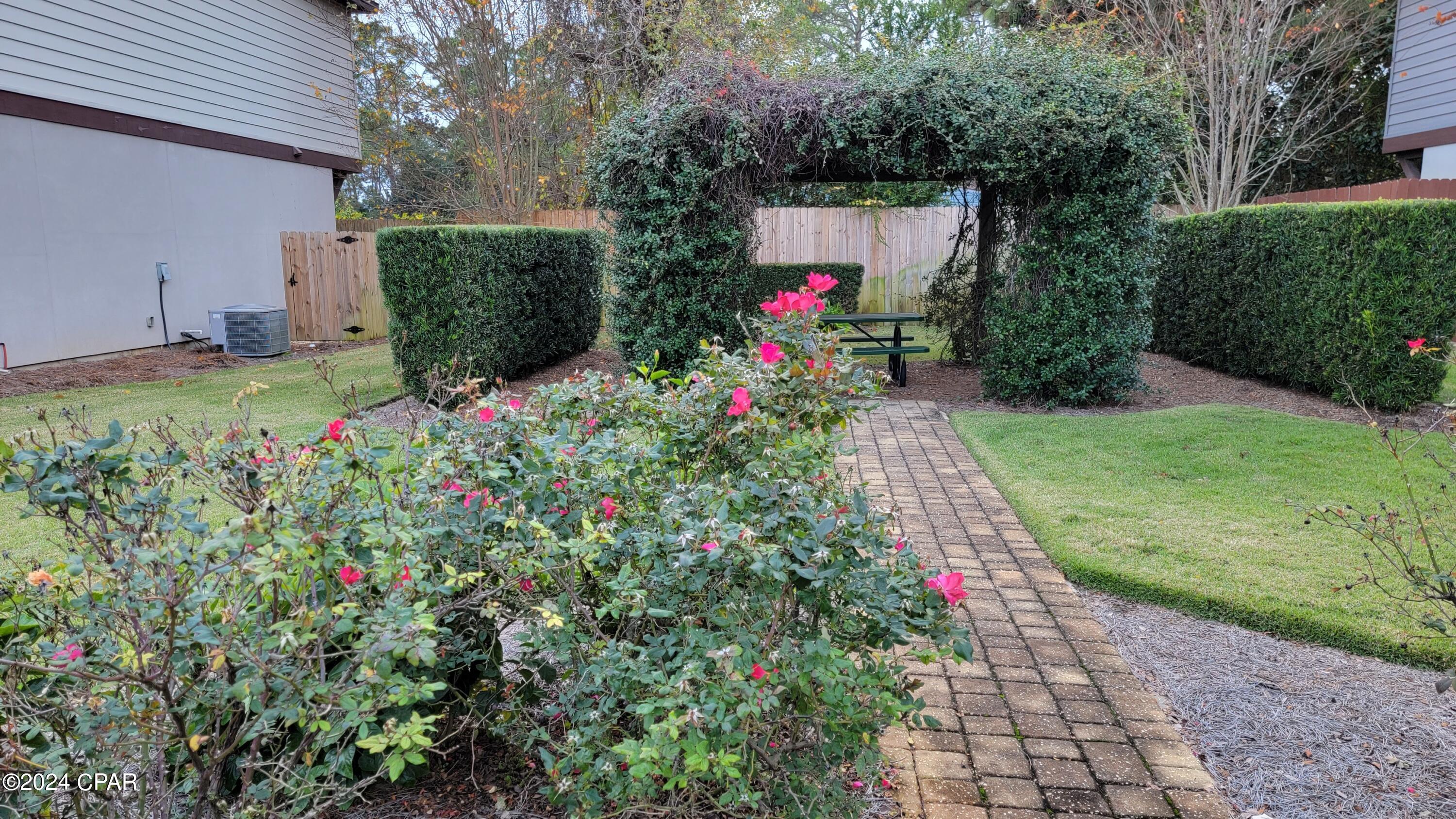 Image 17 For 2211 Brooke Street