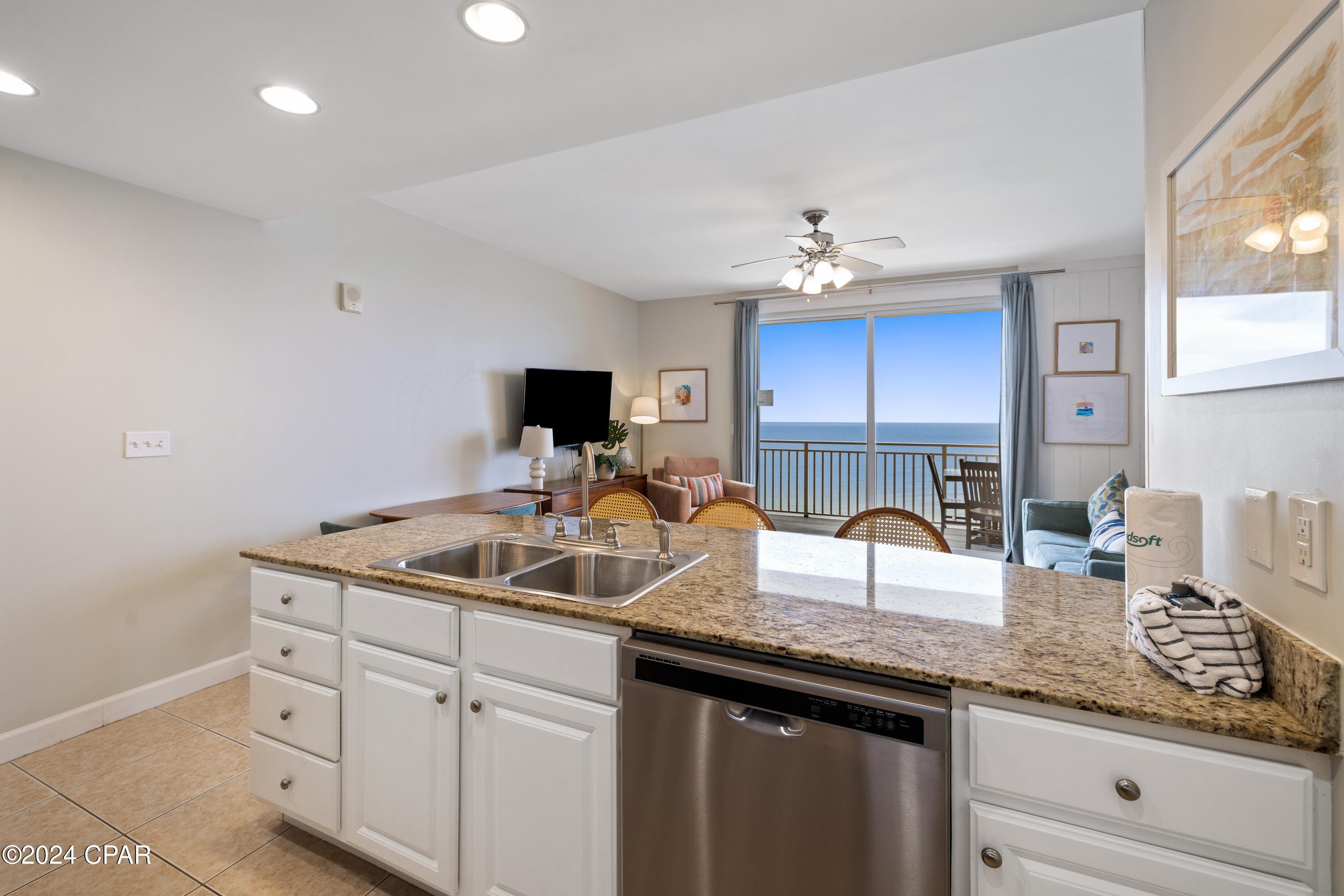 Image 15 For 17729 Front Beach Road 1504e