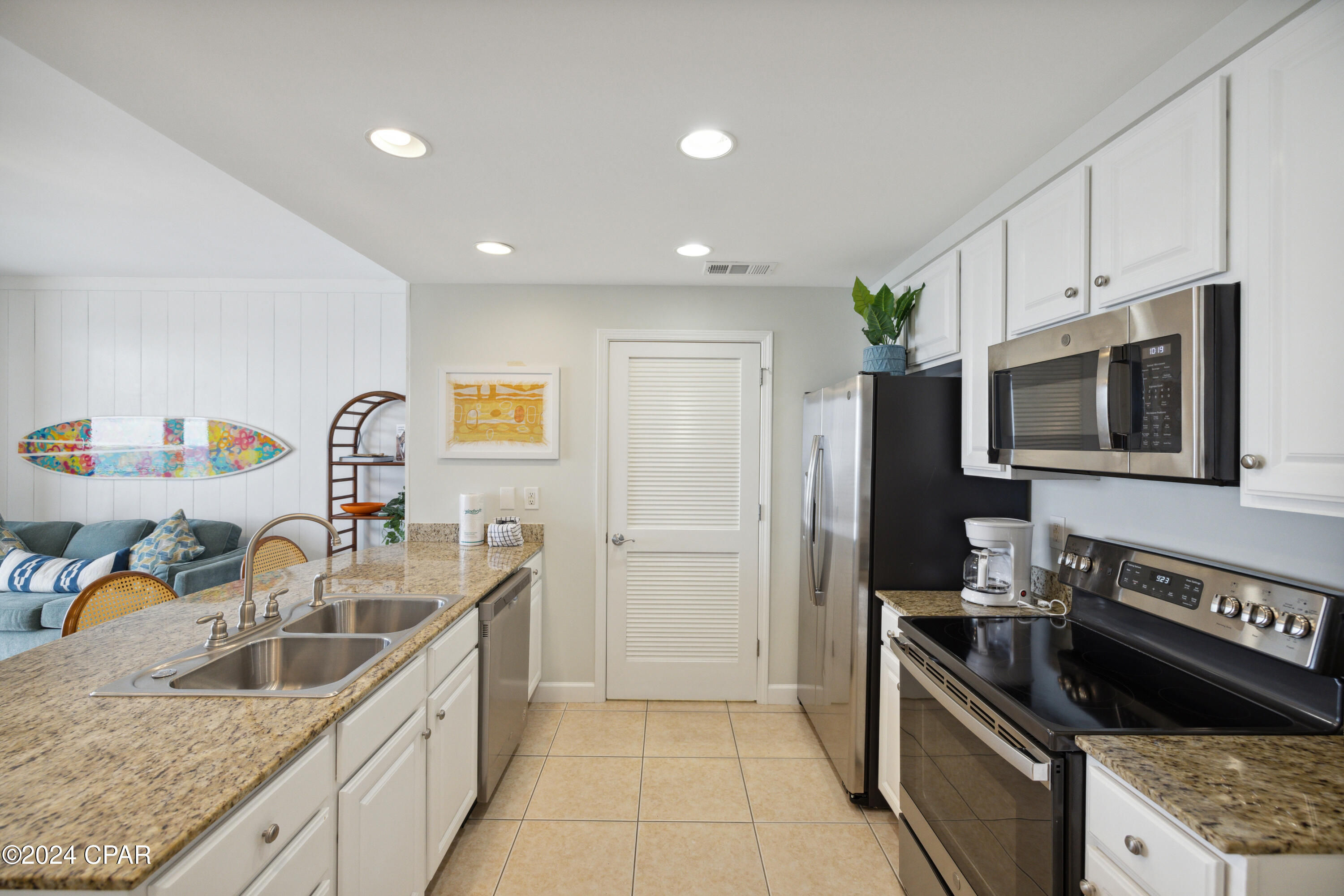 Image 16 For 17729 Front Beach Road 1504e