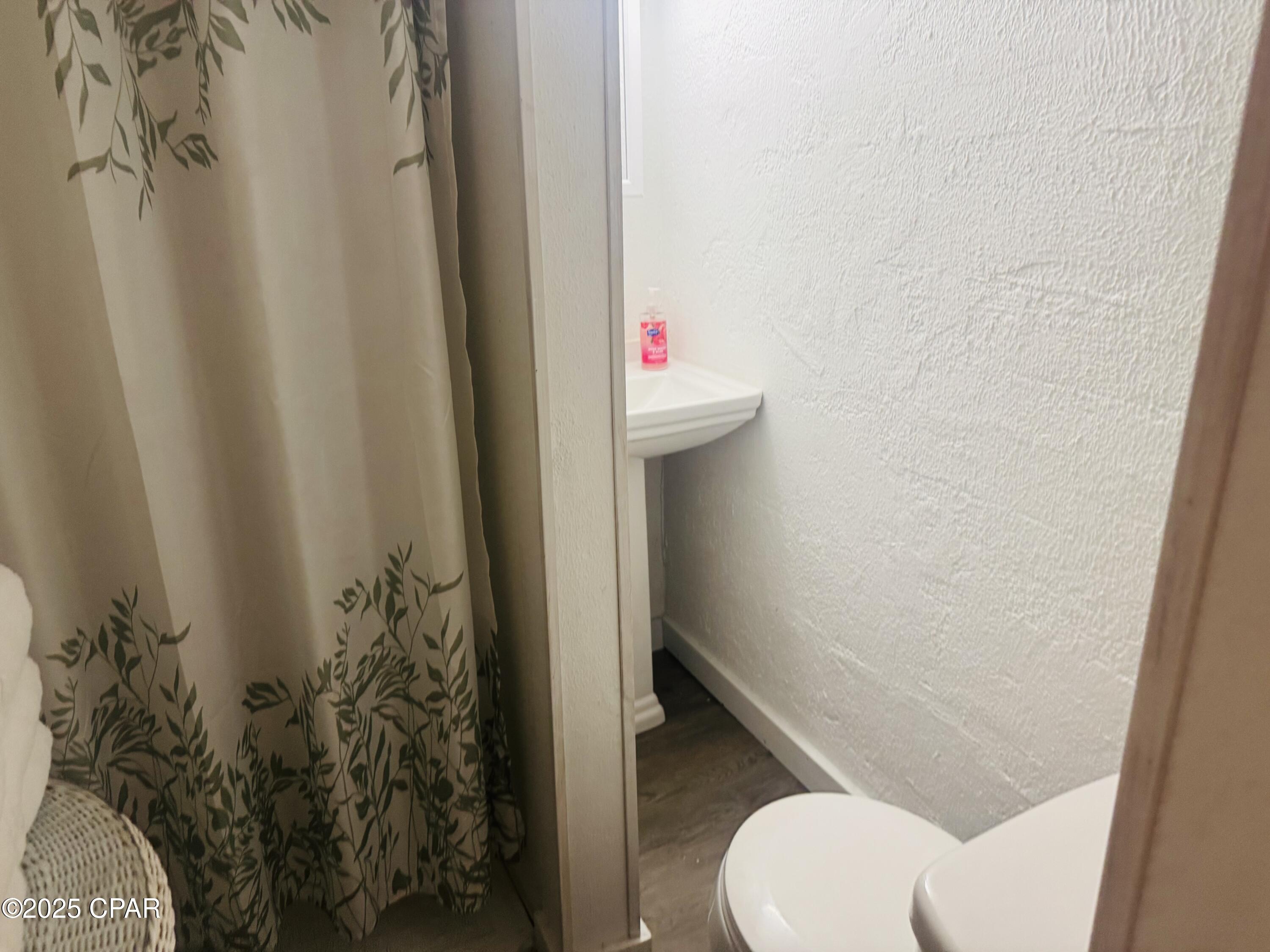 Image 16 For 203 Coronado Place