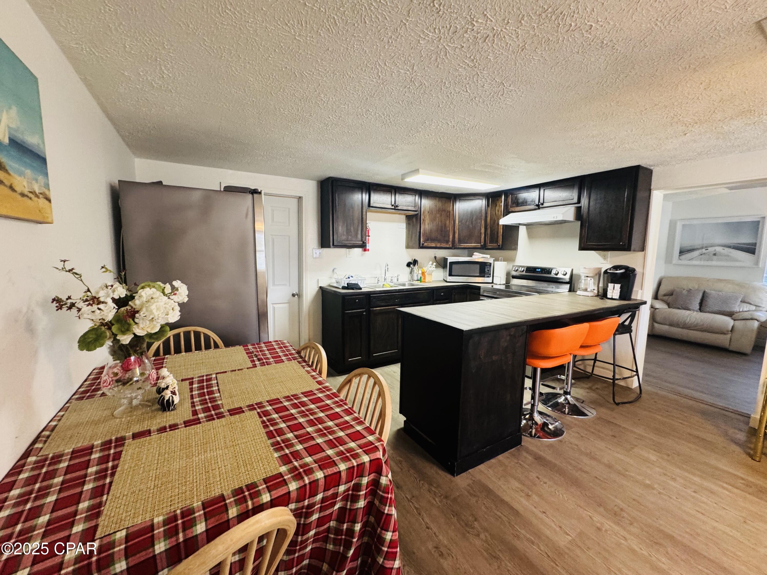 Image 6 For 203 Coronado Place