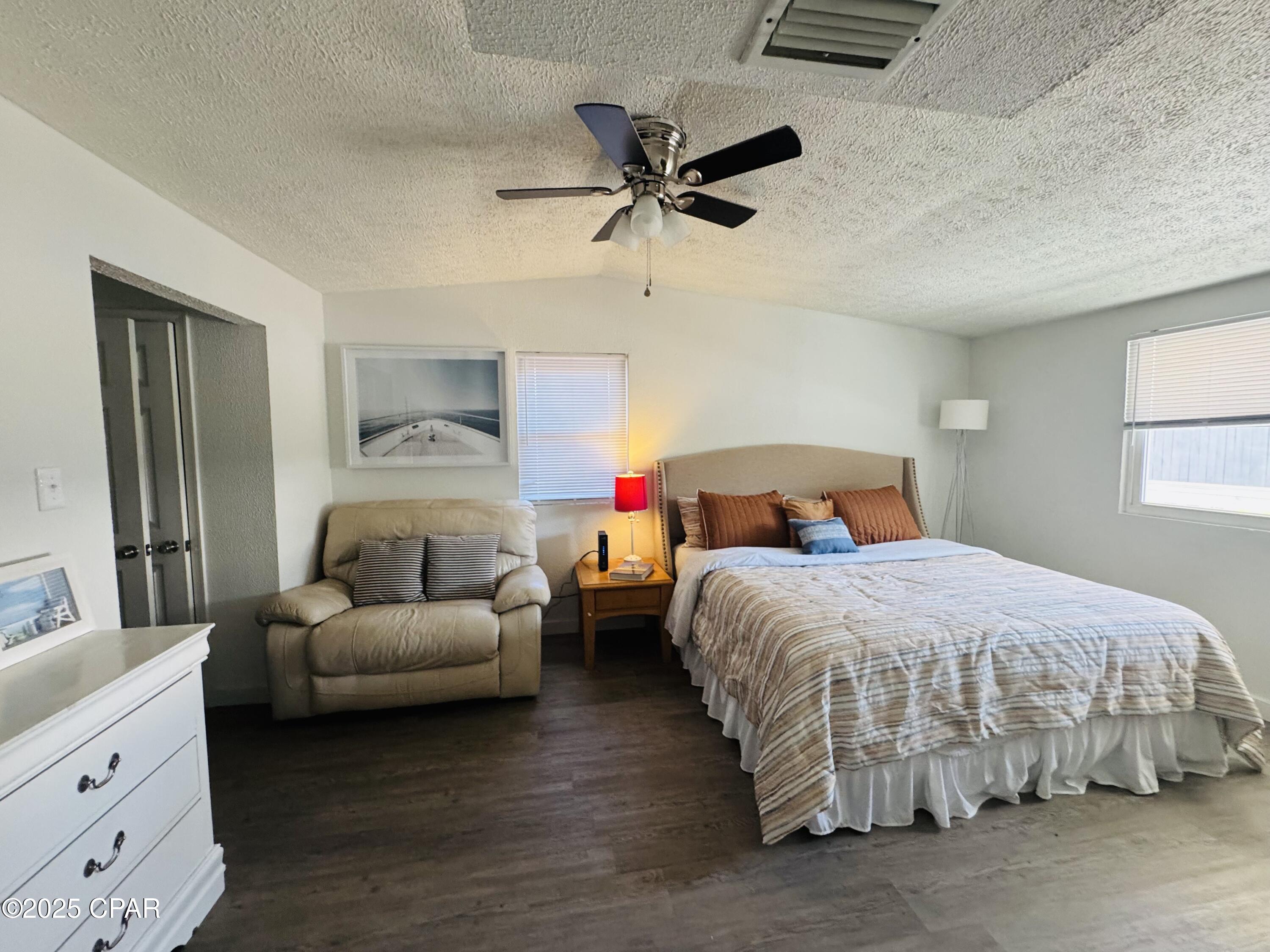 Image 9 For 203 Coronado Place