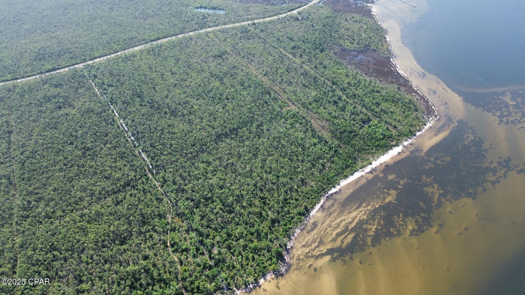 Listing photo id 3 for 00 Highway 2297