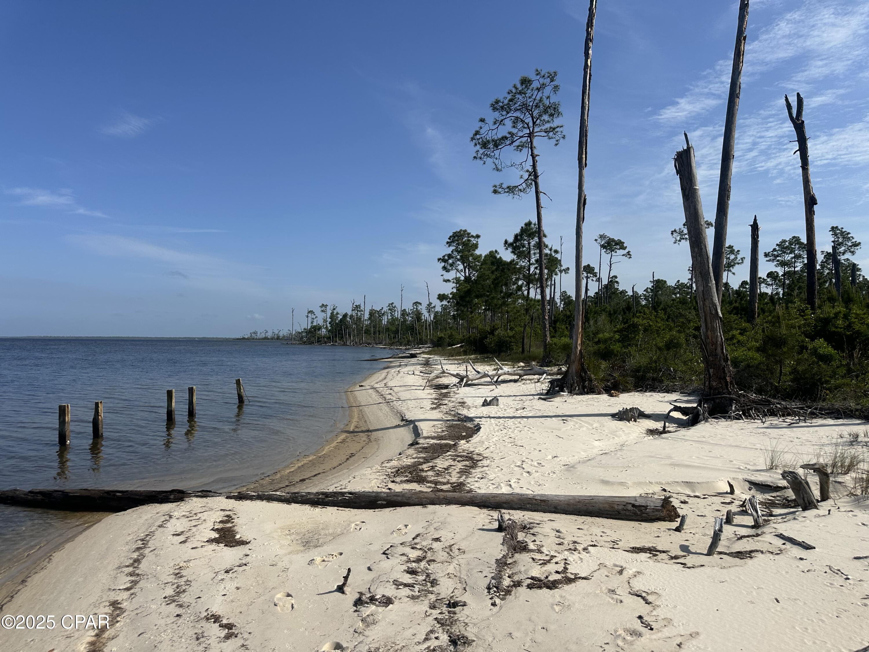 Listing photo id 4 for 00 Highway 2297