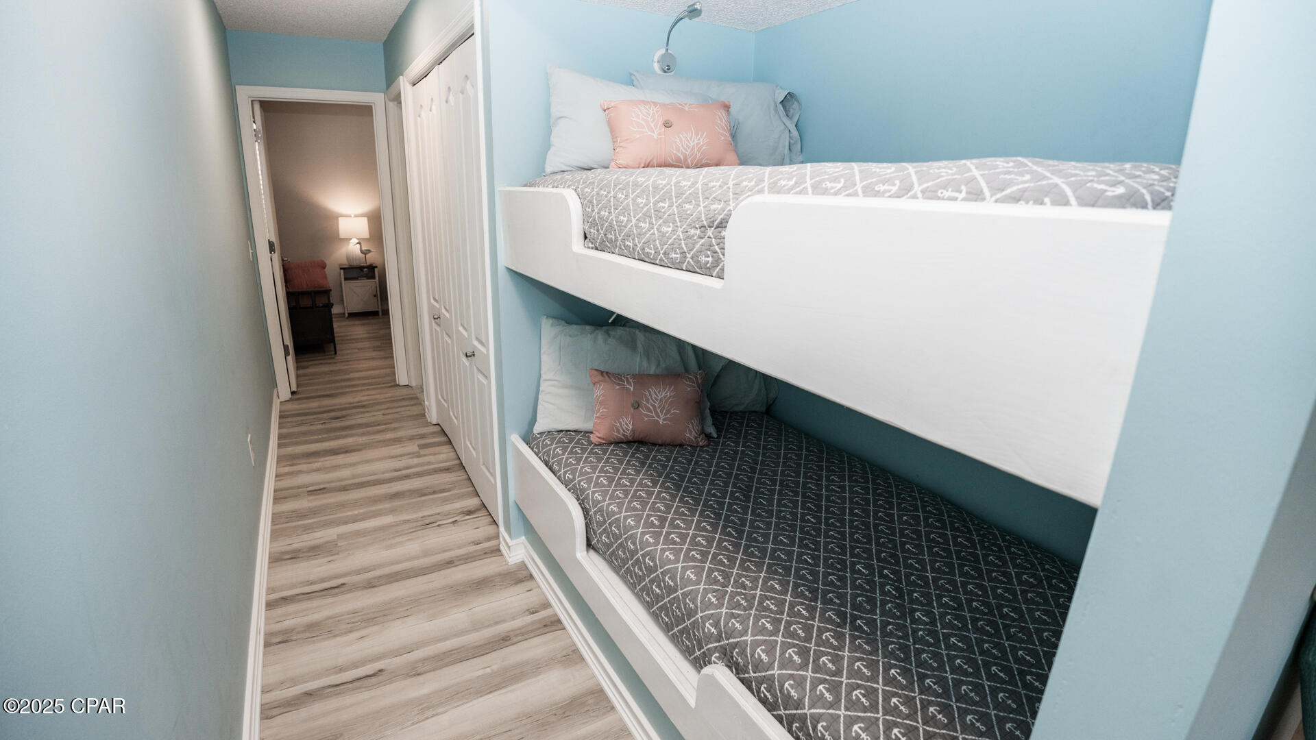 Image 9 For 17462 Front Beach Road 75f