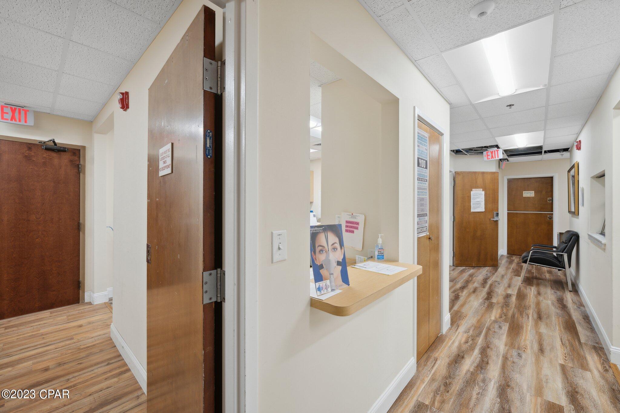 Image 58 For 2202 State Avenue