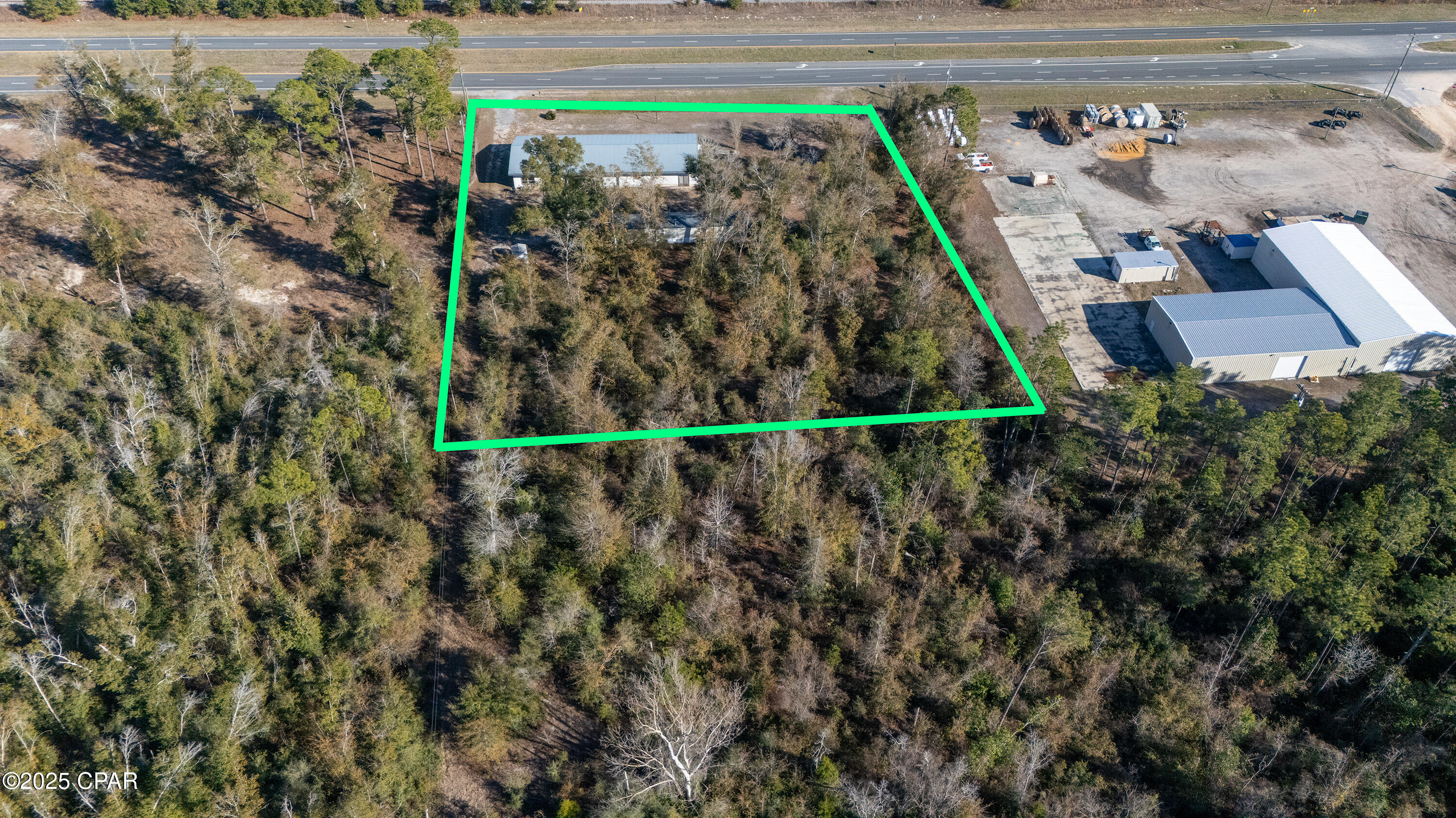 Listing photo id 11 for 17139 Highway 231