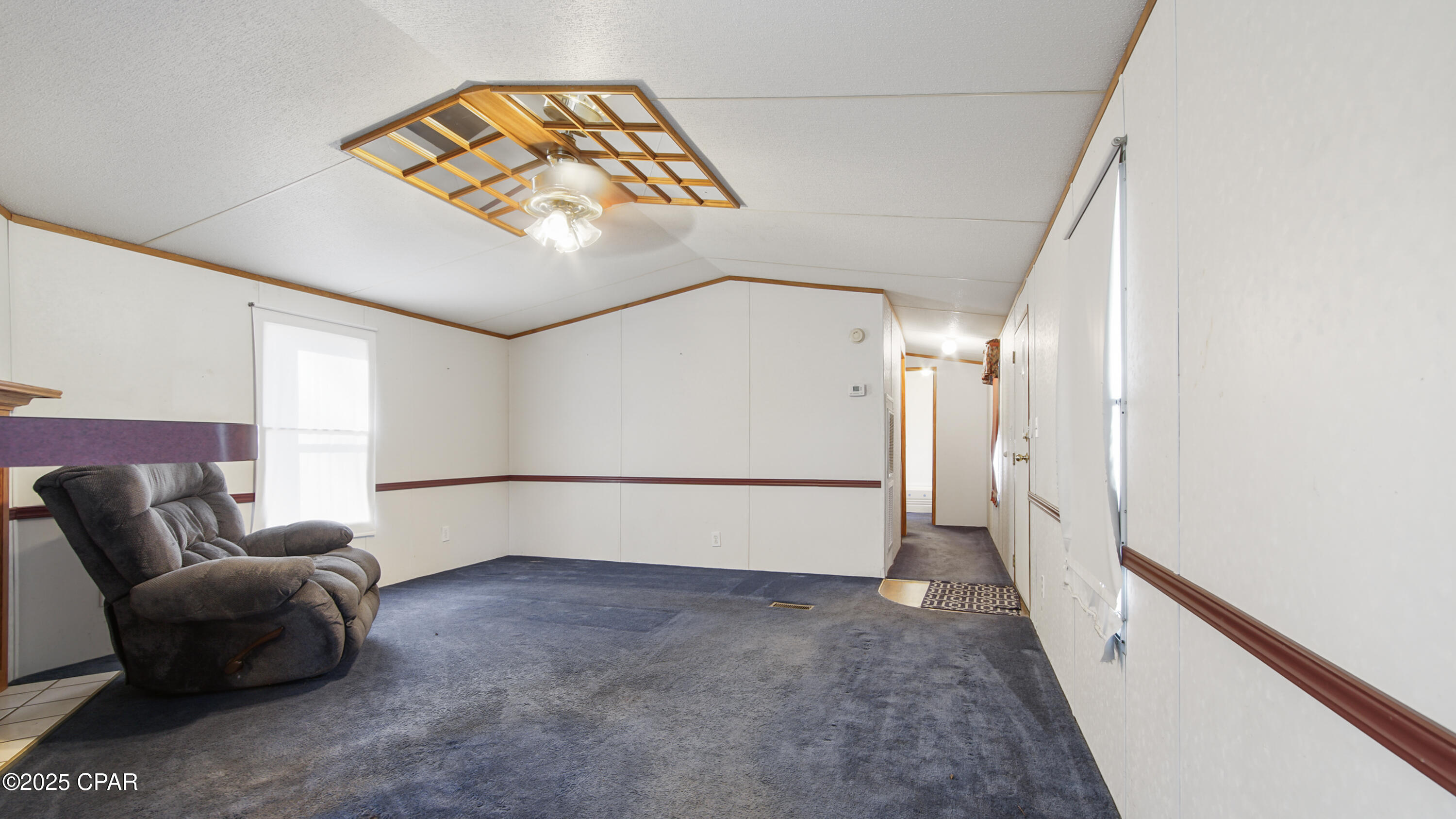 Listing photo id 39 for 17139 Highway 231