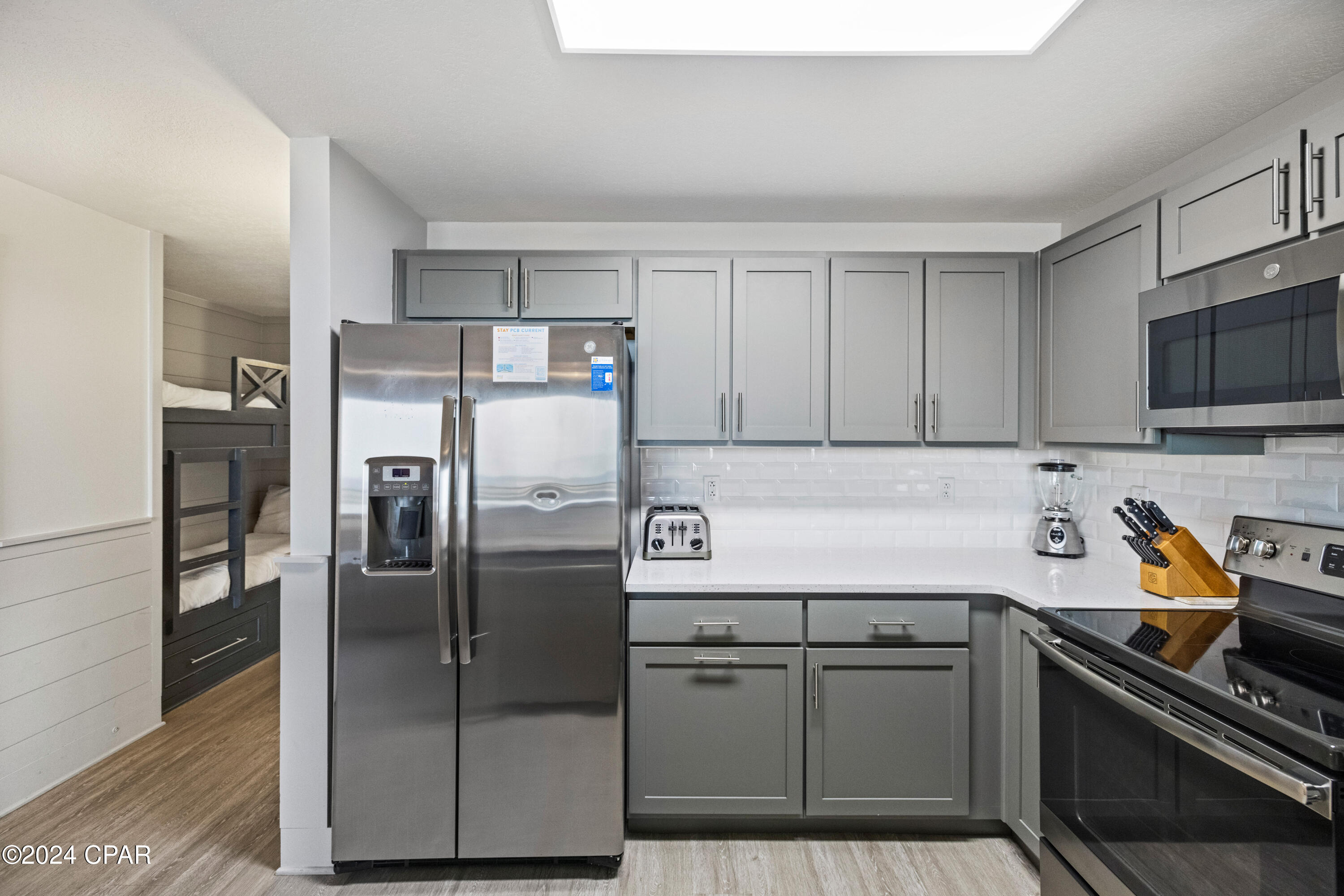 Image 3 For 15928 Front Beach Road 3-1106