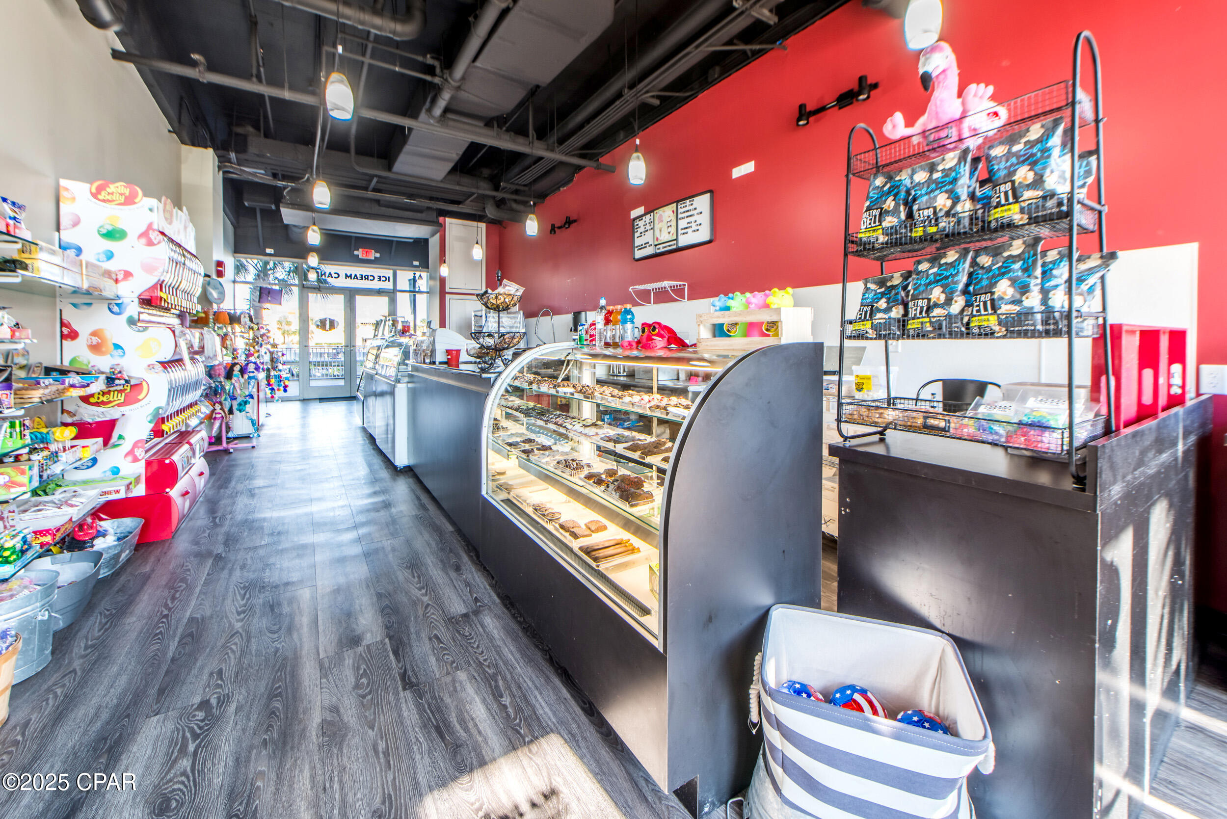 9860 S Thomas Drive 607