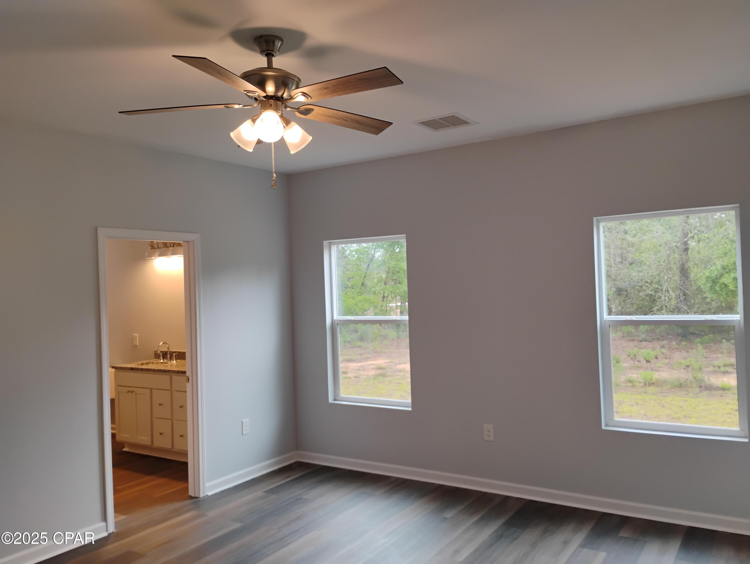 Image 12 For 4367 Carey Boulevard