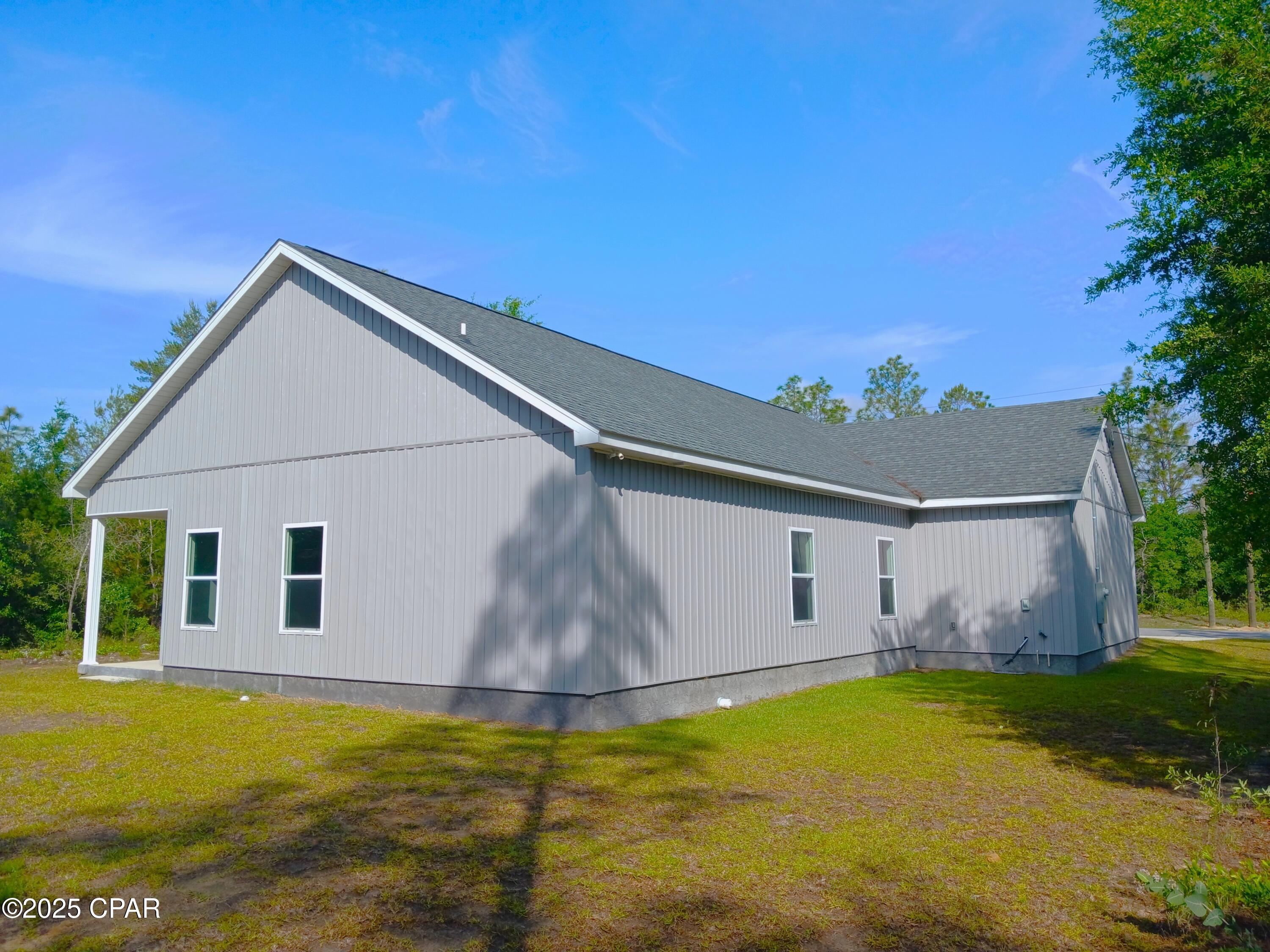 Image 2 For 4367 Carey Boulevard