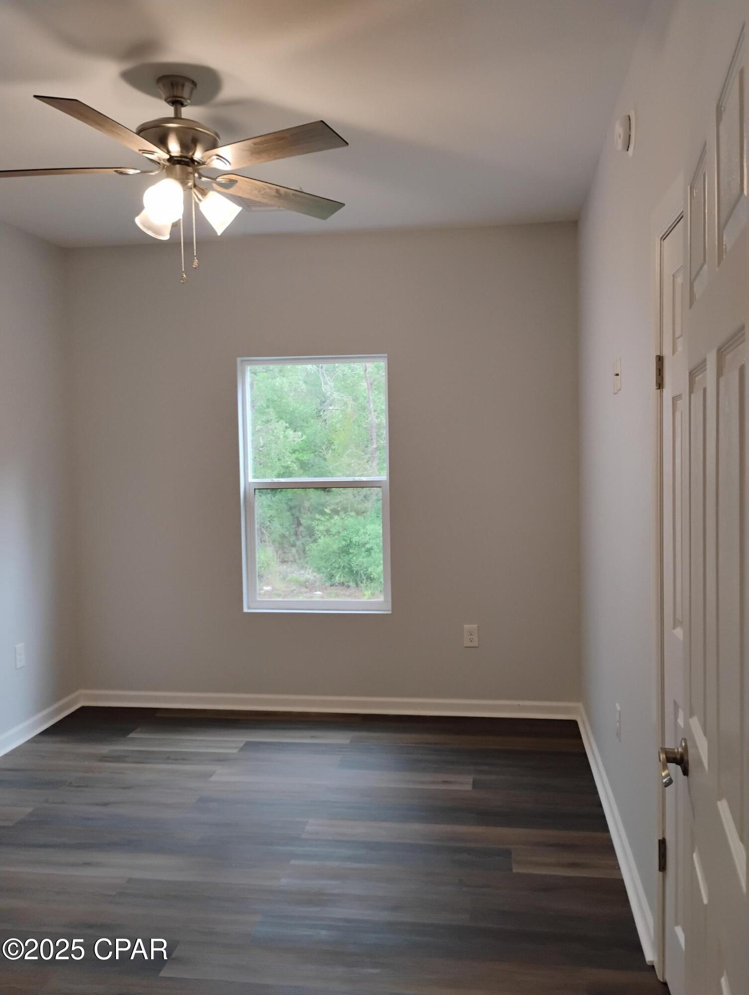 Image 20 For 4367 Carey Boulevard