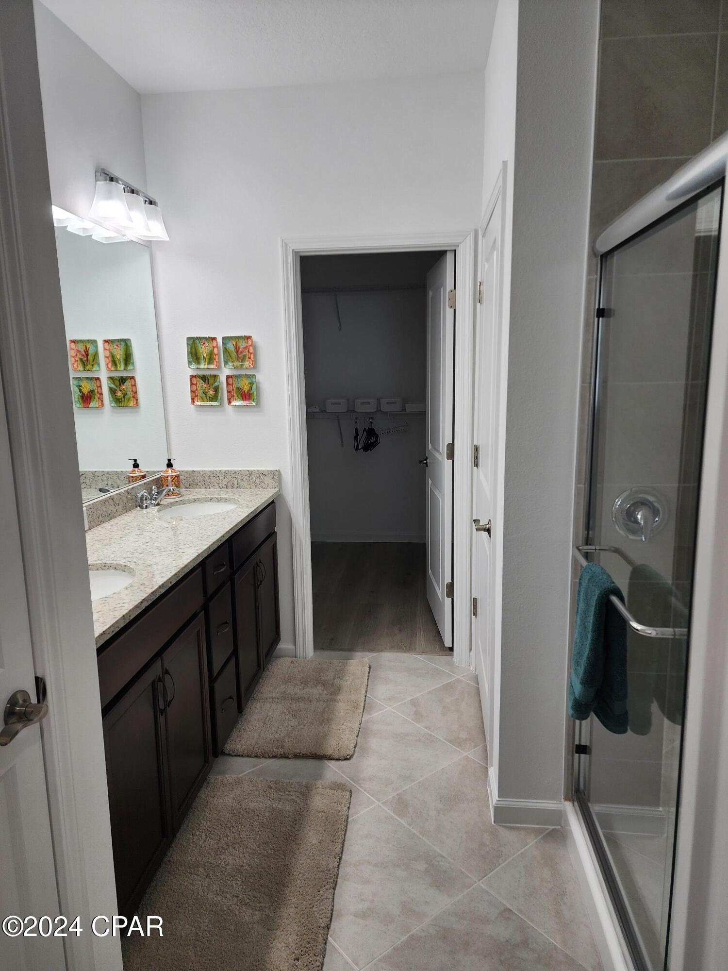 Image 18 For 8666 Shell Sink Drive