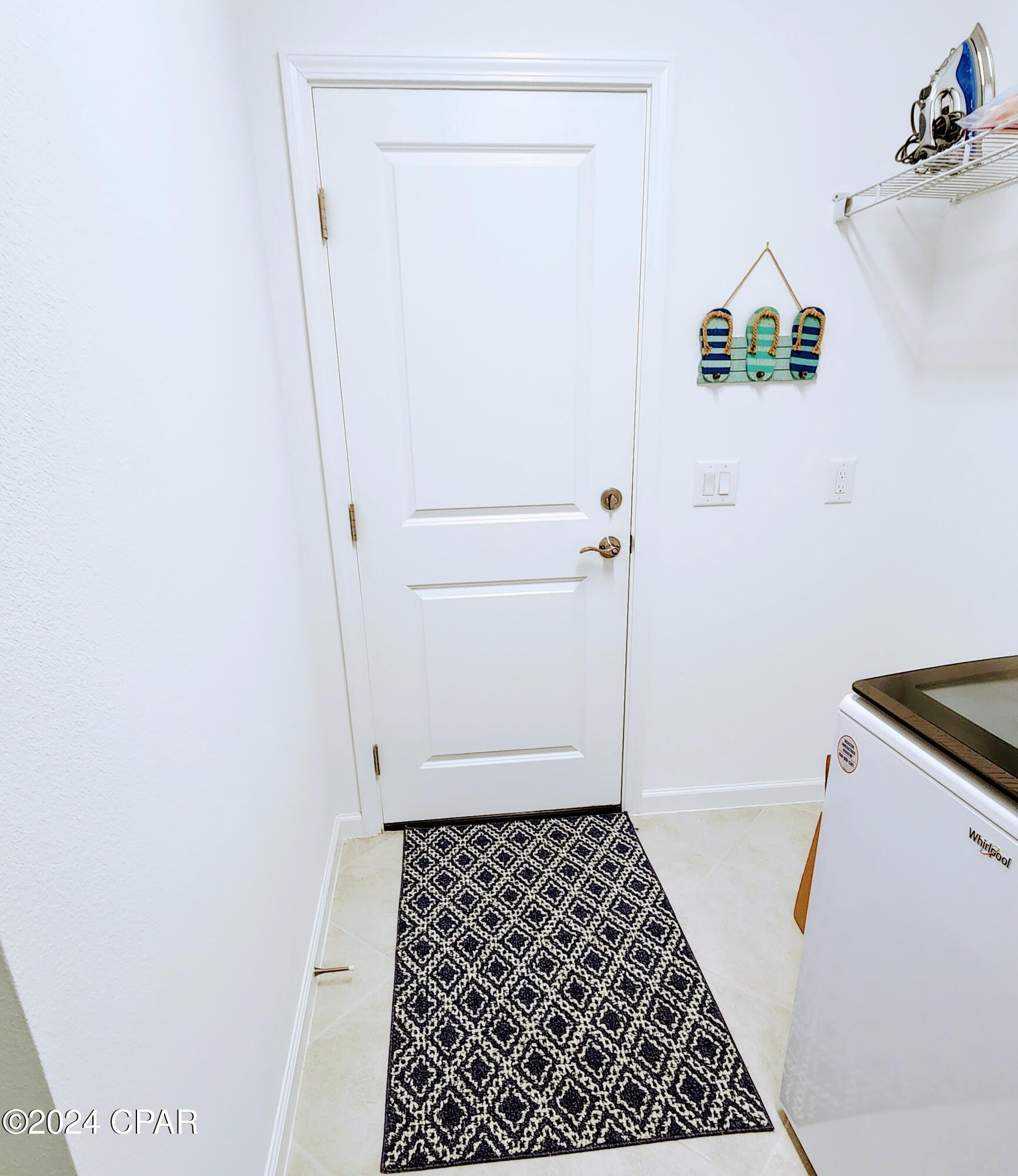 Image 22 For 8666 Shell Sink Drive