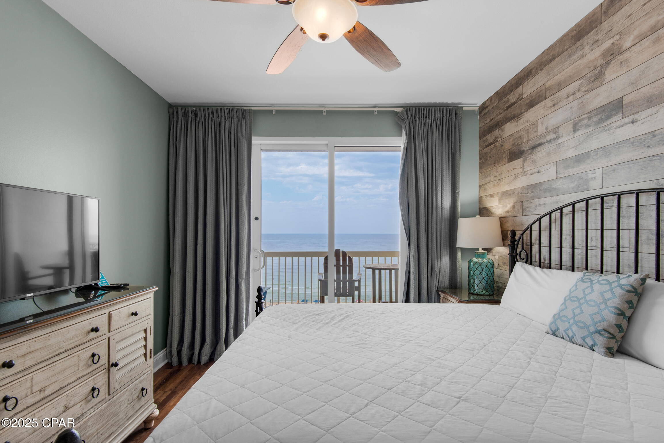 15817 Front Beach Road 608