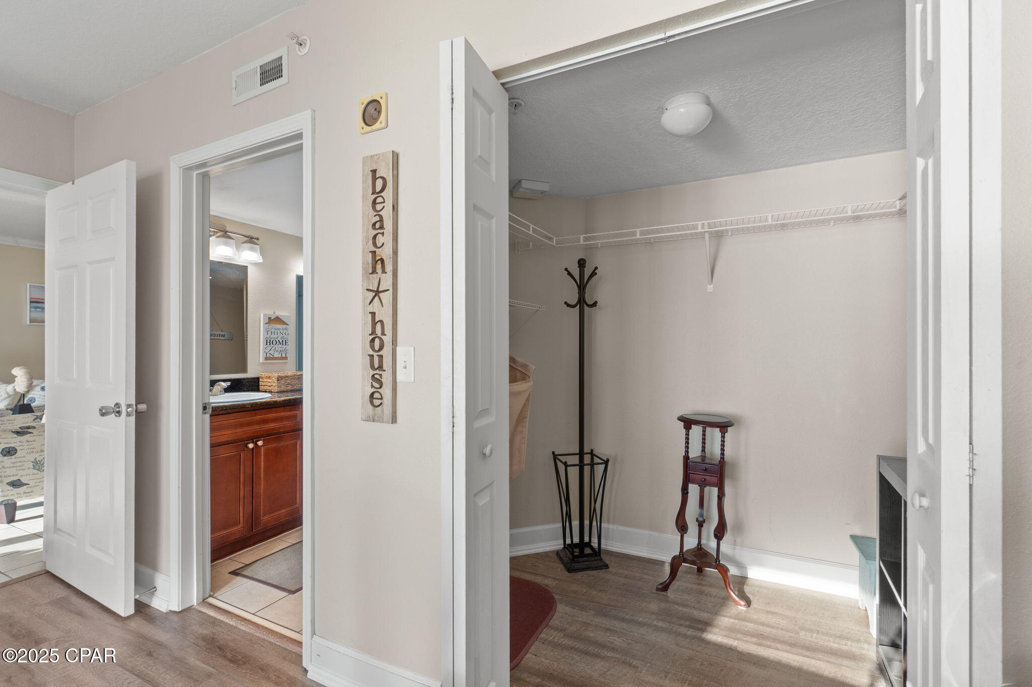 Image 11 For 14701 Front Beach Road 825