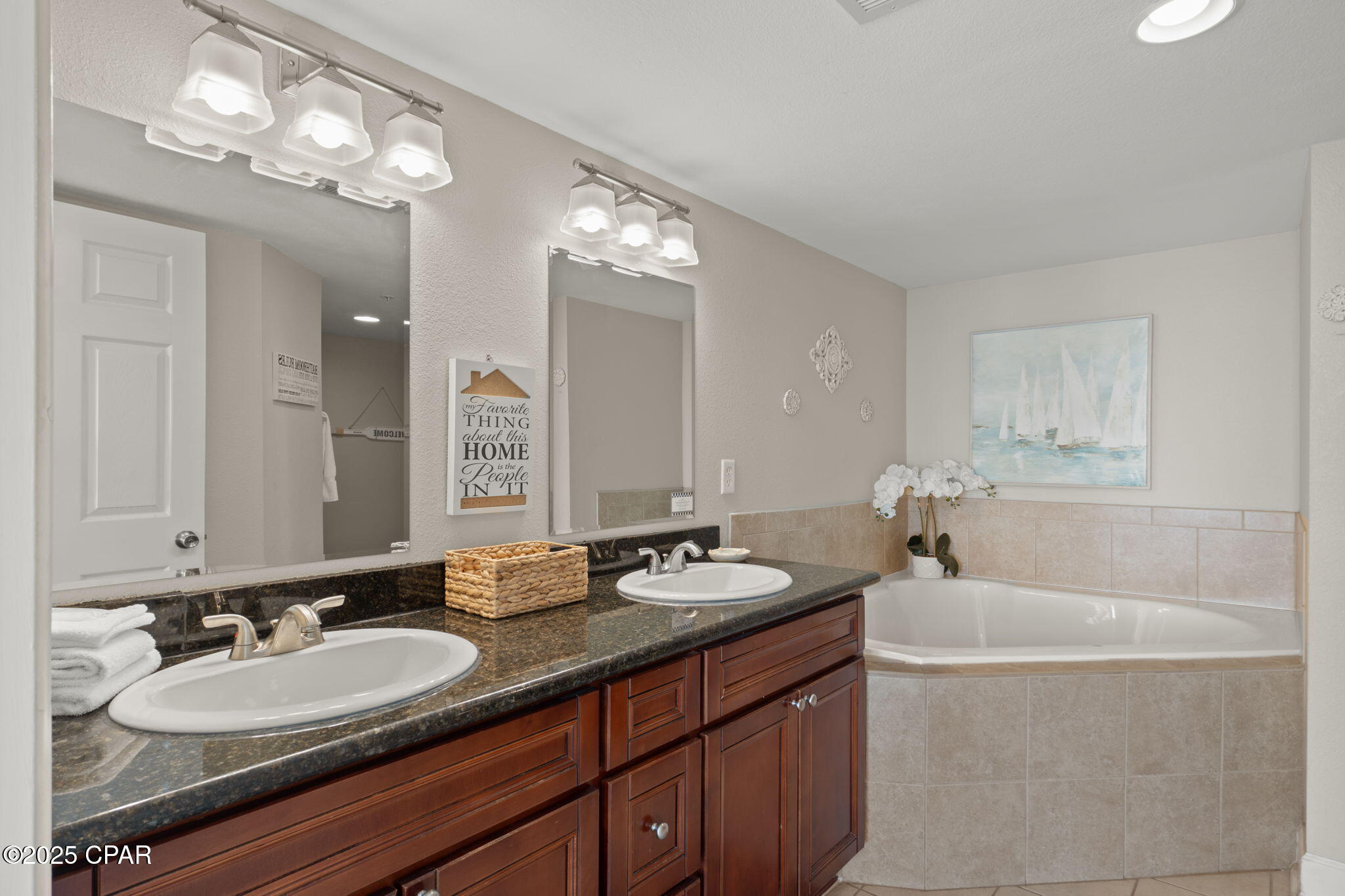 Image 12 For 14701 Front Beach Road 825