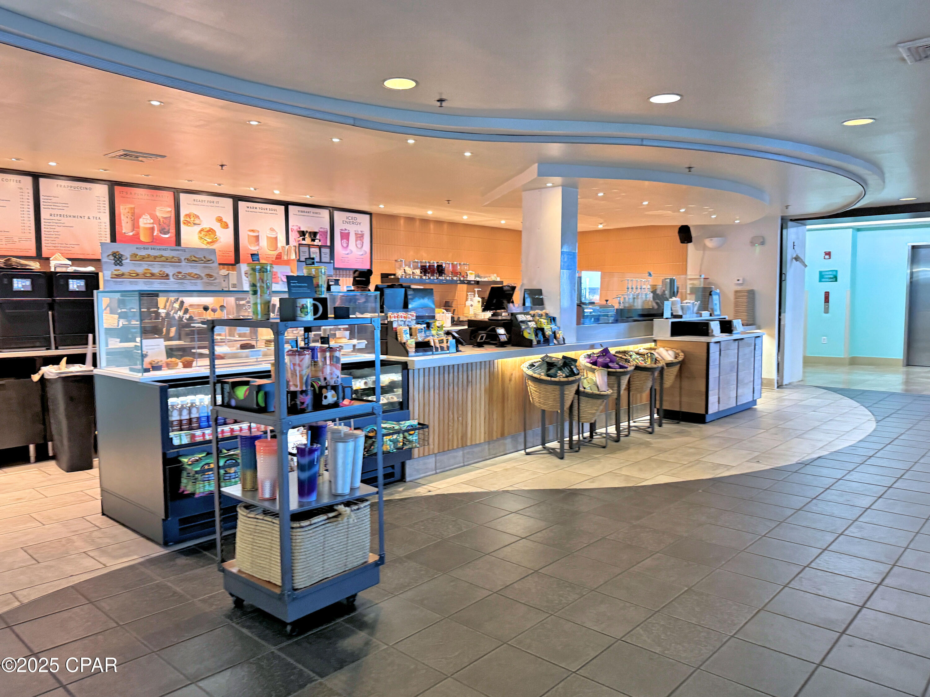 Image 37 For 14701 Front Beach Road 825