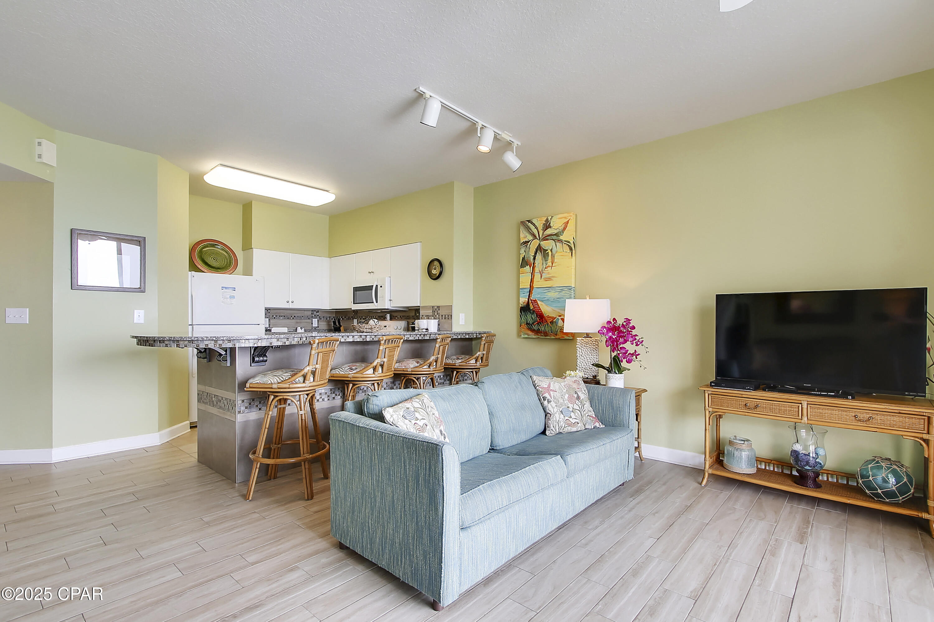 Image 7 For 9900 Thomas Drive 2020