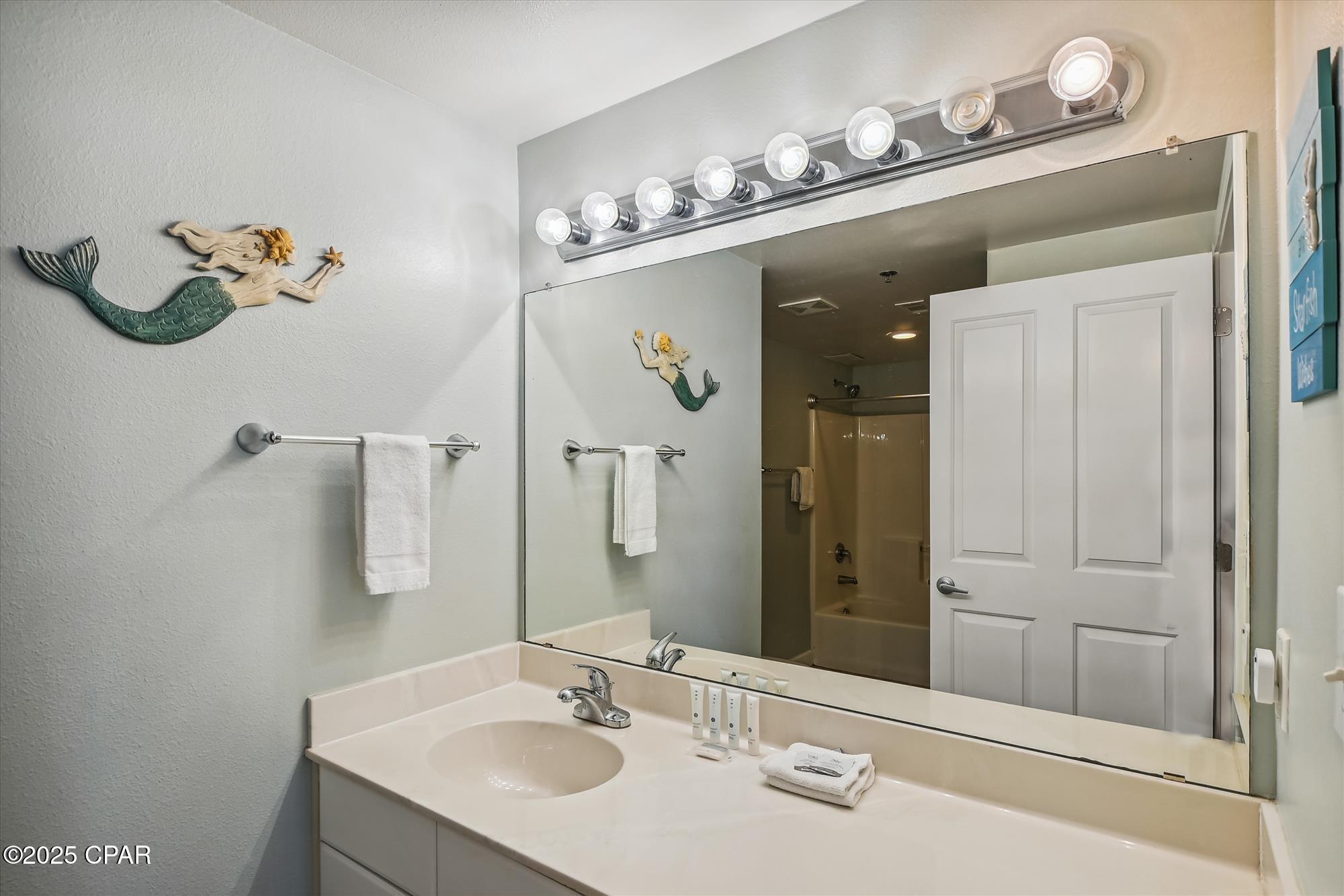 Image 19 For 9900 Thomas Drive 1418