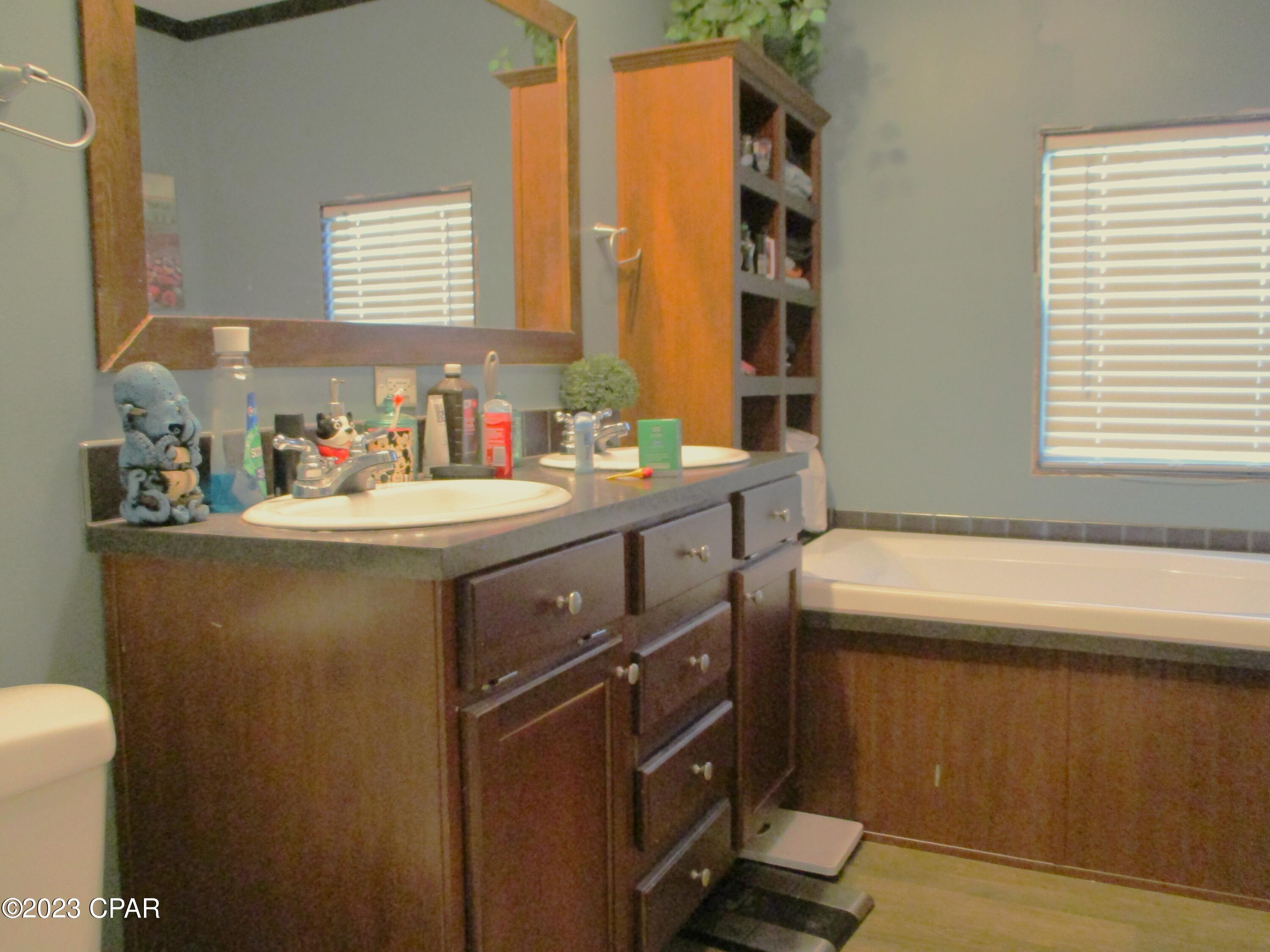 Image 24 For 3835 Highway 77