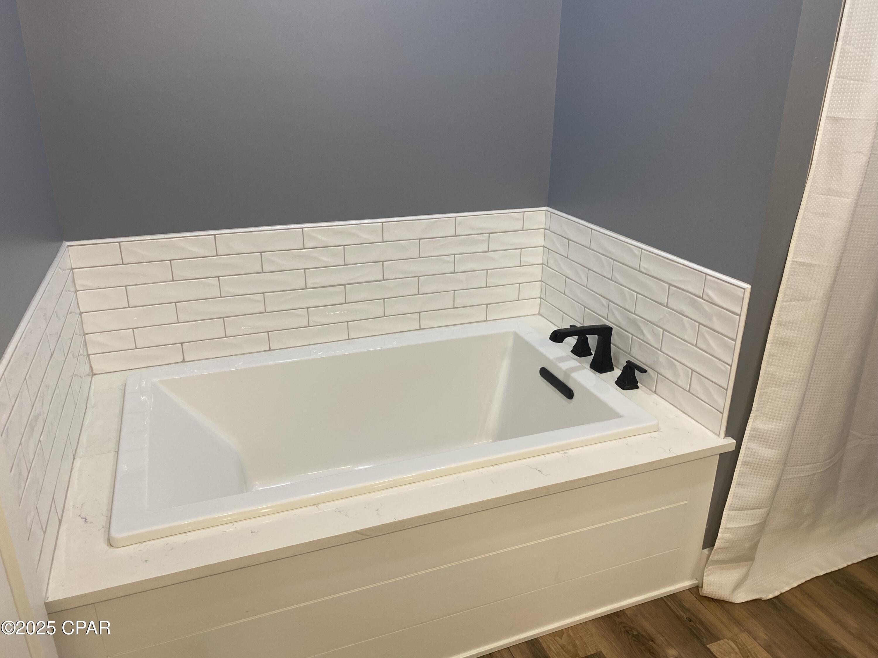 Image 26 For 6345 Bullfrog