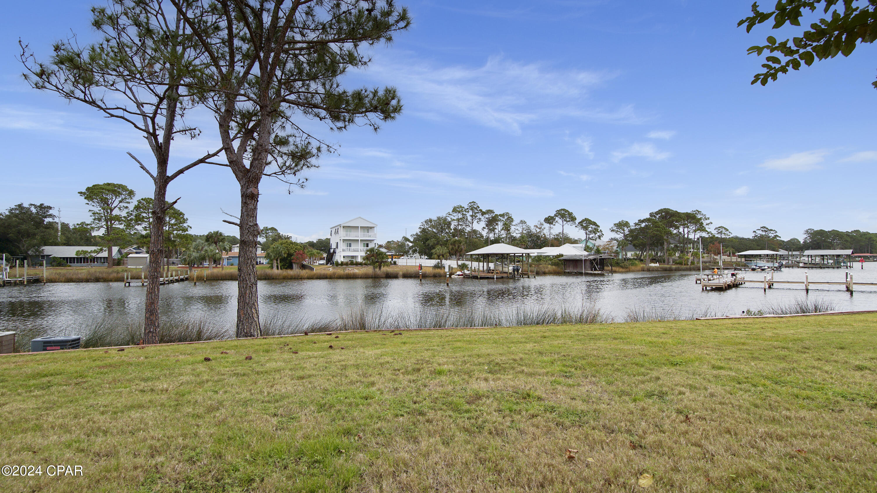 Image 25 For 8730 Thomas Drive 305