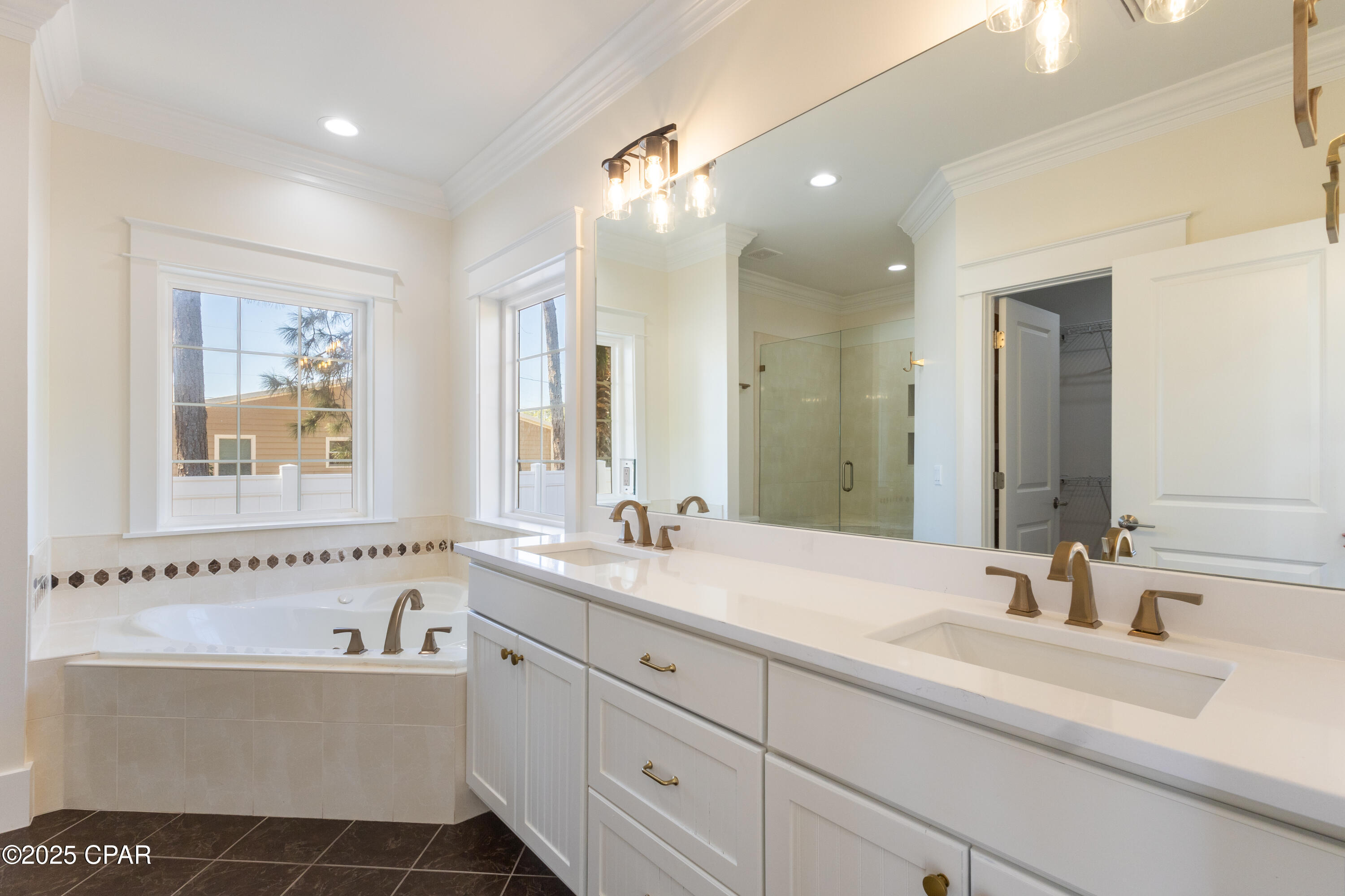 Image 17 For 7900 Lagoon Drive