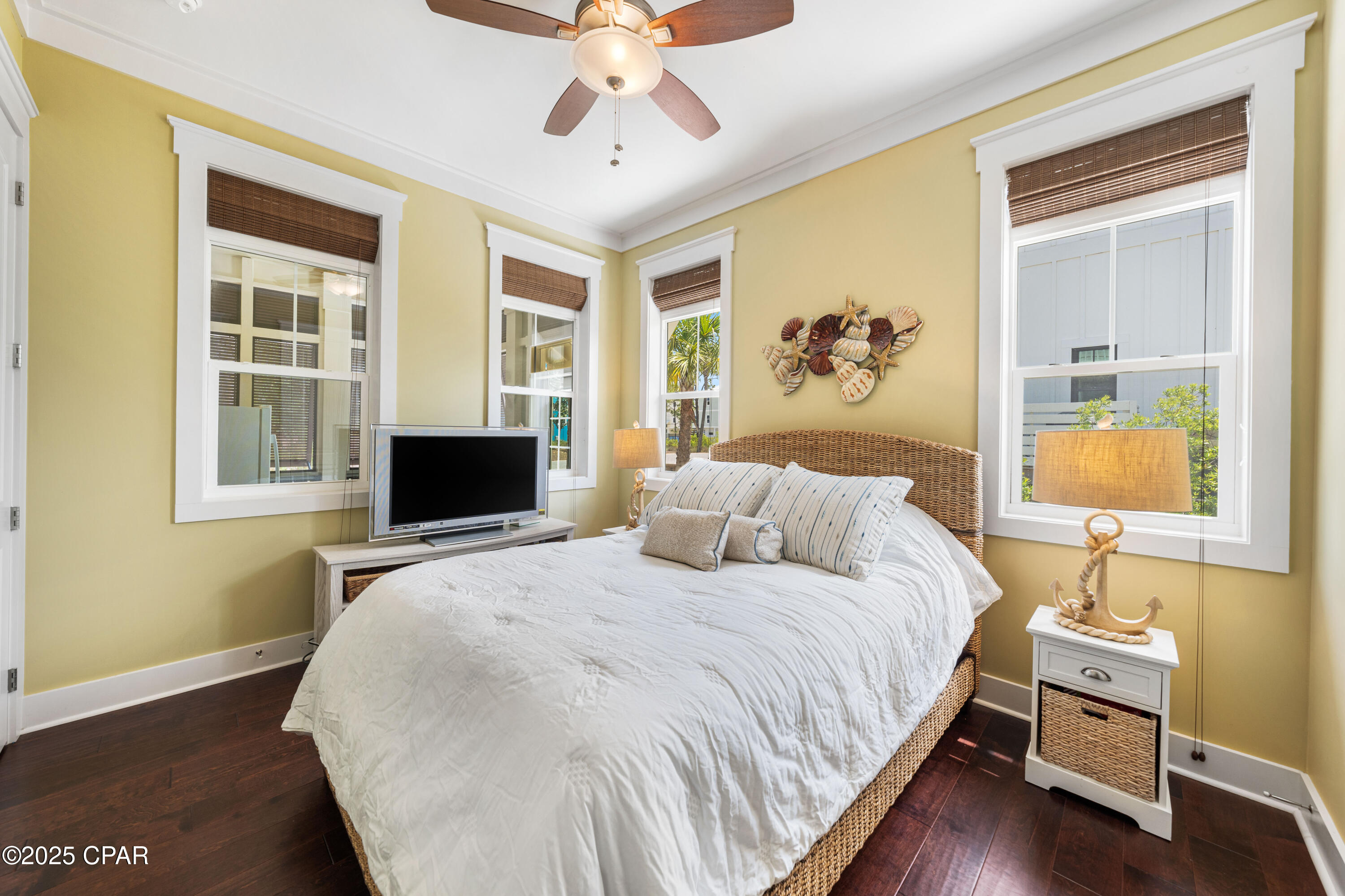 Image 16 For 106 Loggerhead Lane