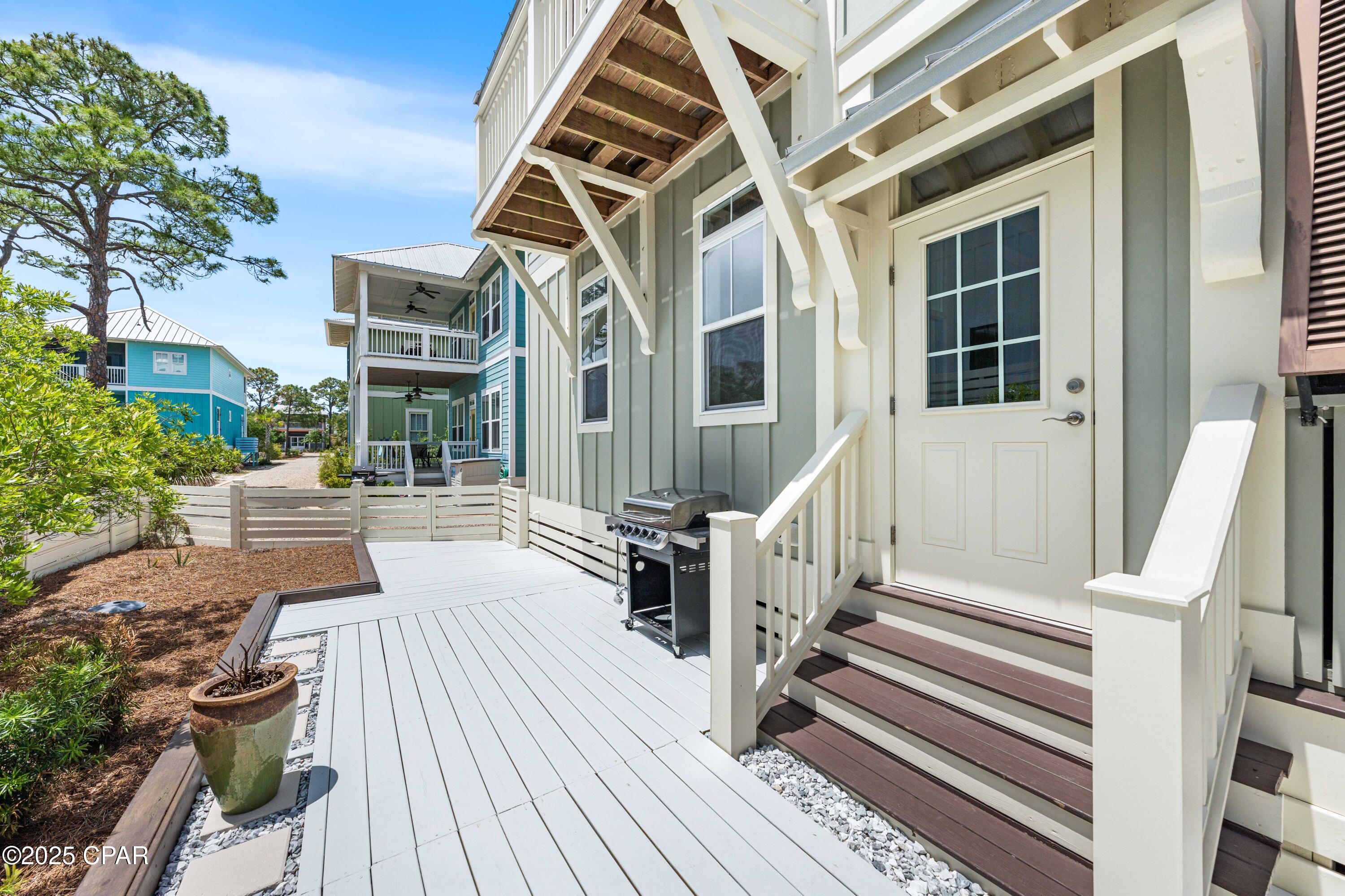 Image 20 For 106 Loggerhead Lane