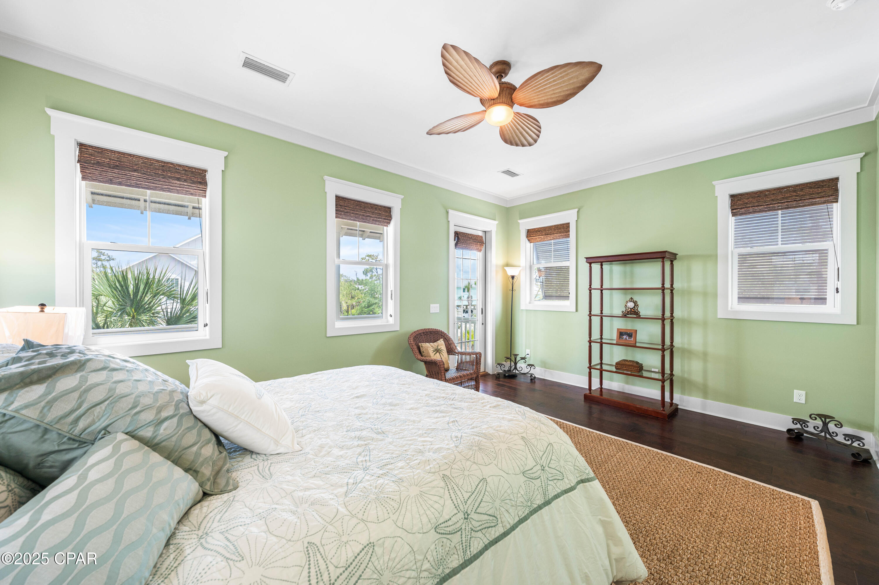 Image 28 For 106 Loggerhead Lane