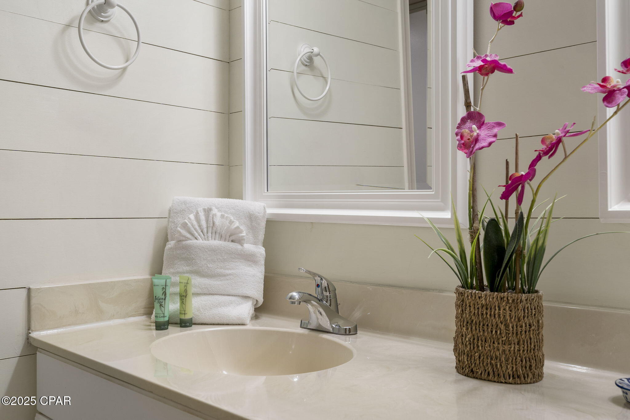 Image 20 For 11483 Front Beach Road 1111