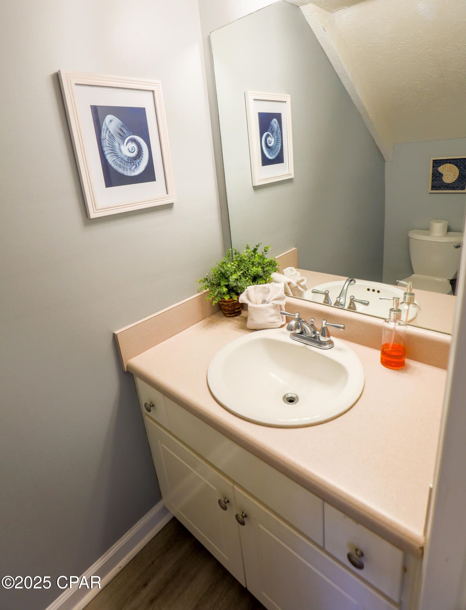 Image 10 For 116 White Sandy Drive