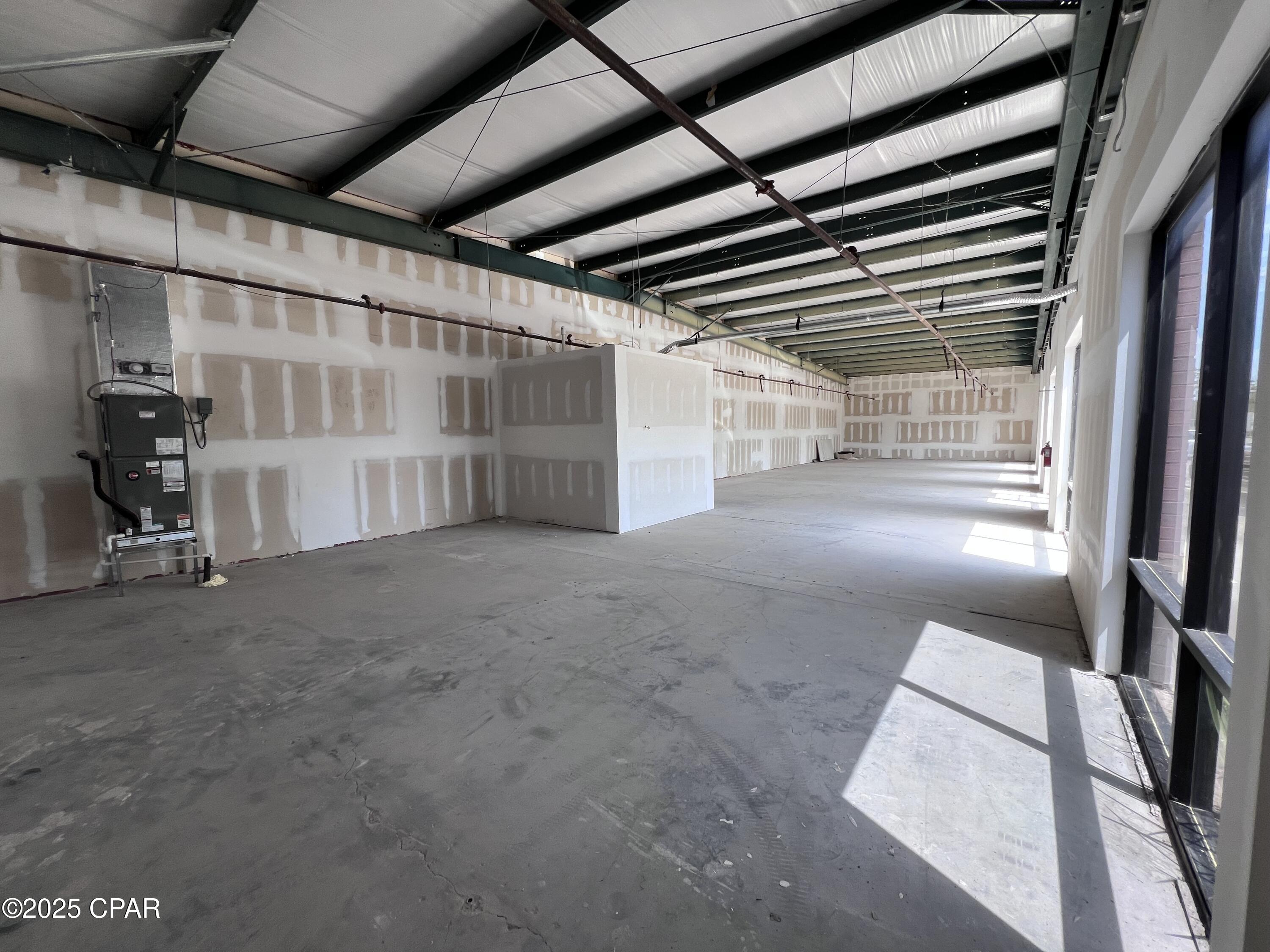 Image 5 For 700 Aberdeen Loop B