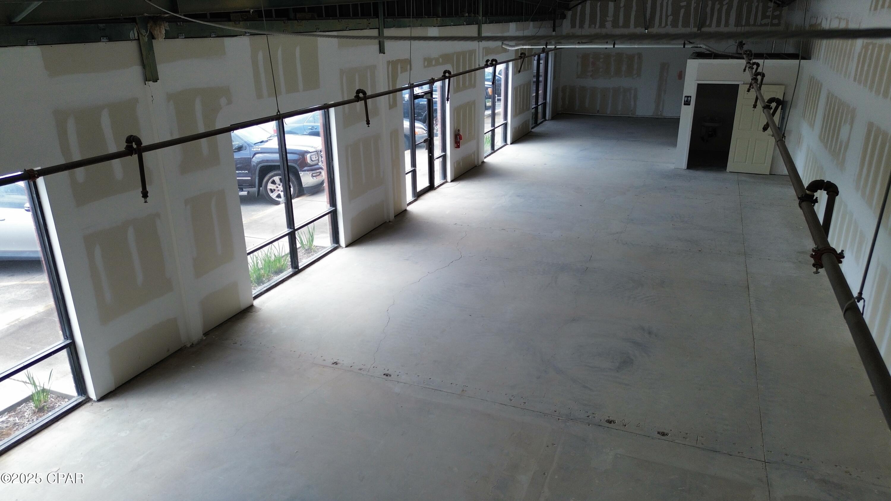 Image 7 For 700 Aberdeen Loop B