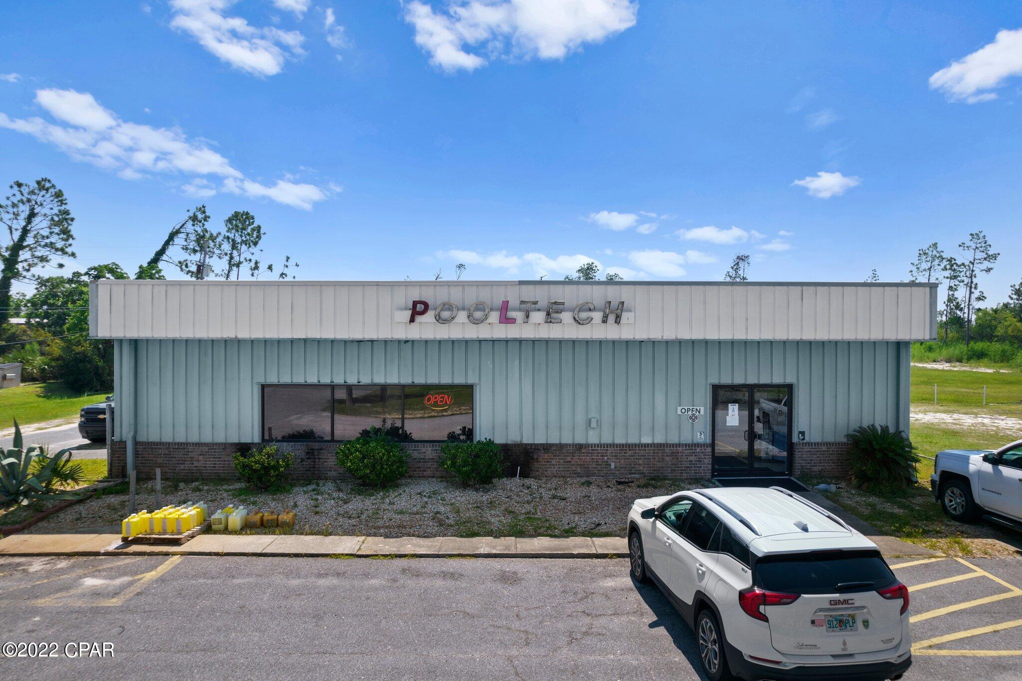 Listing photo id 13 for 3407 Highway 77